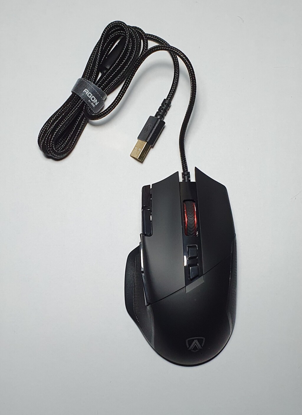AOC AGON AGM600