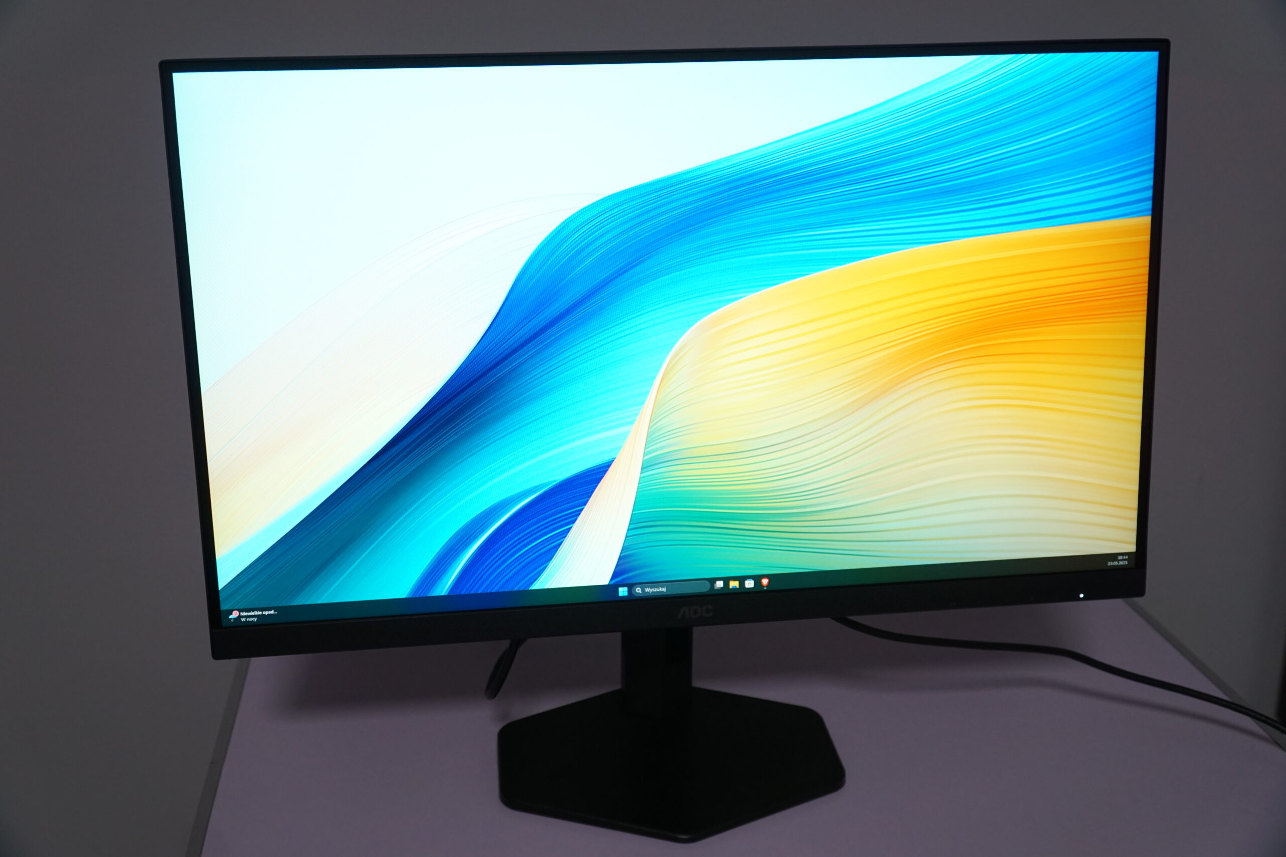 AOC Q27G4XF