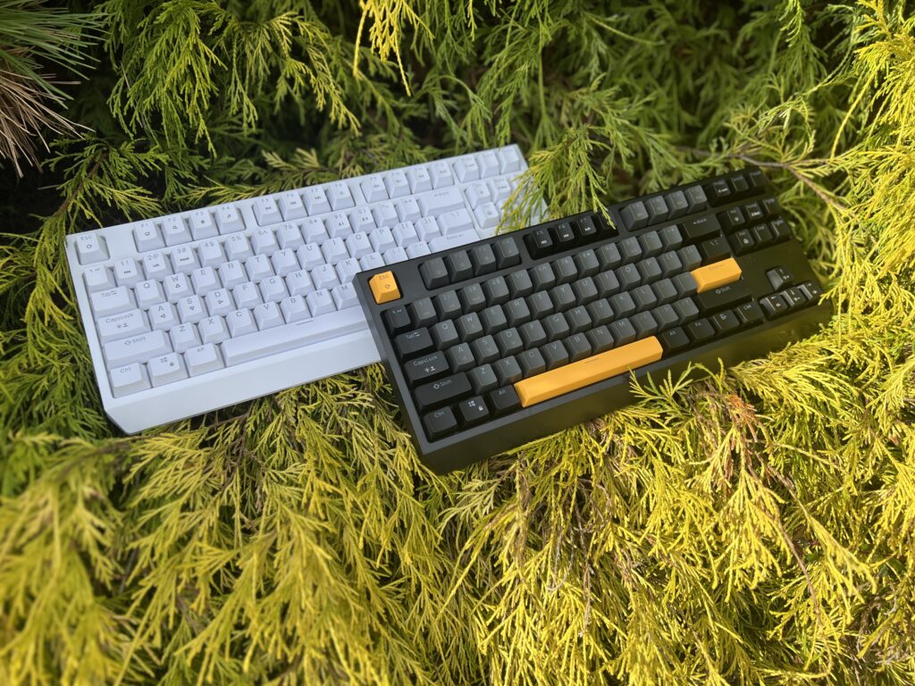 Genesis Thor 230 TKL