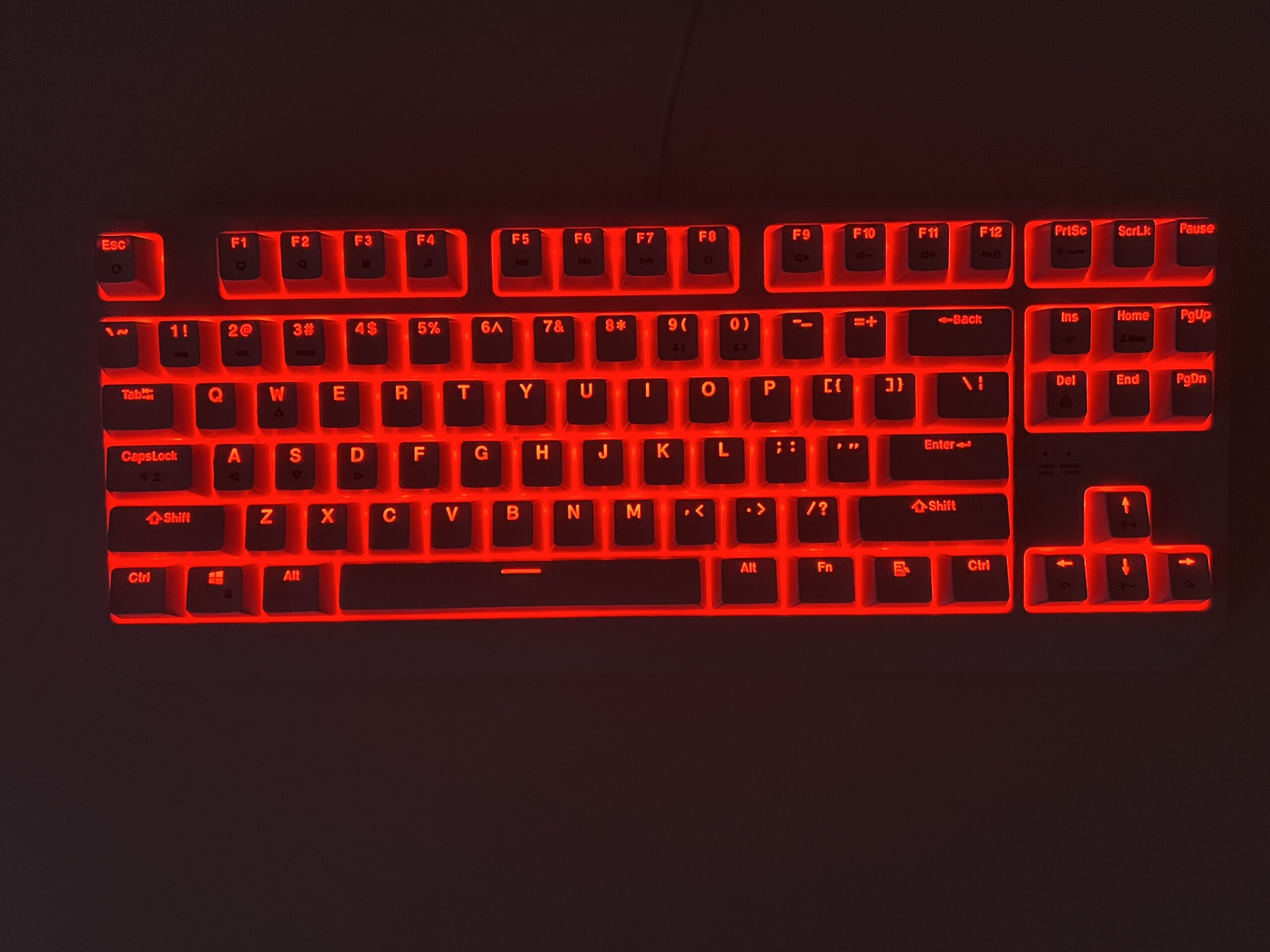 Genesis Thor 230 TKL 2 1 scaled