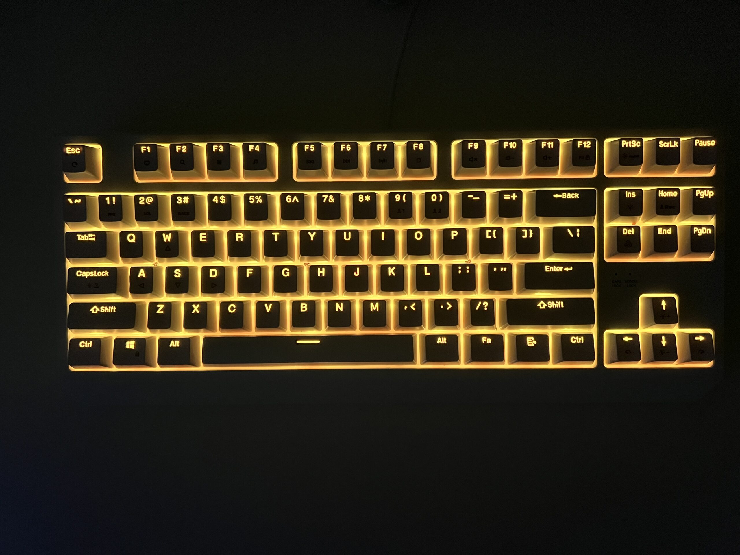 Genesis Thor 230 TKL 3 1 scaled