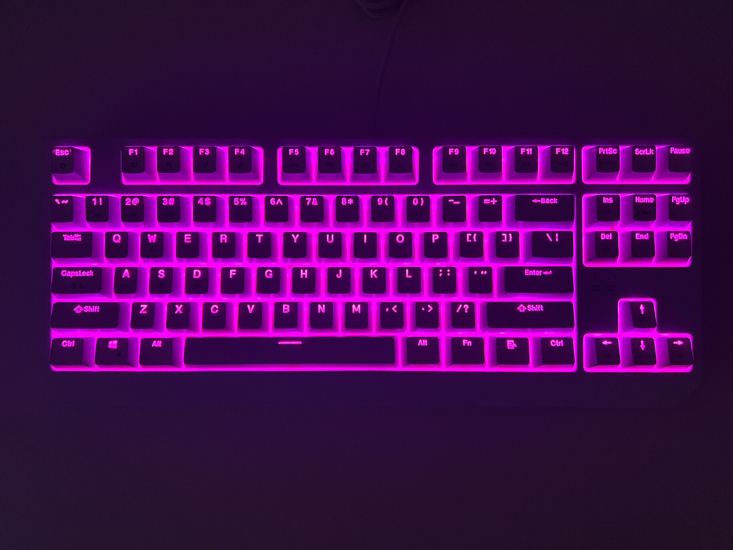 Genesis Thor 230 TKL 7 1 scaled