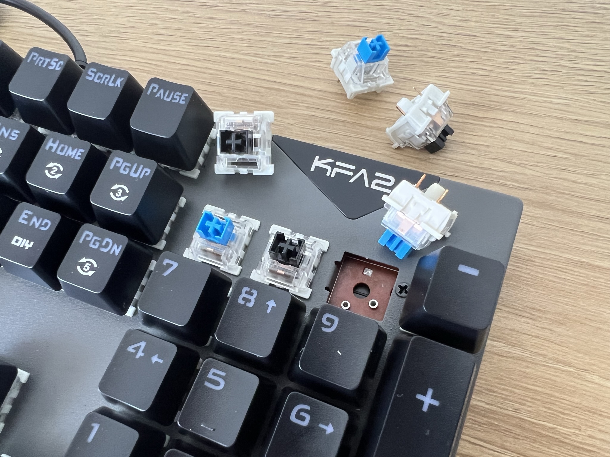 KFA2 STEALTH-03 - Test i recenzja. Czy mechanik za grosze ma sens? 8 KFA2 STEALTH-03