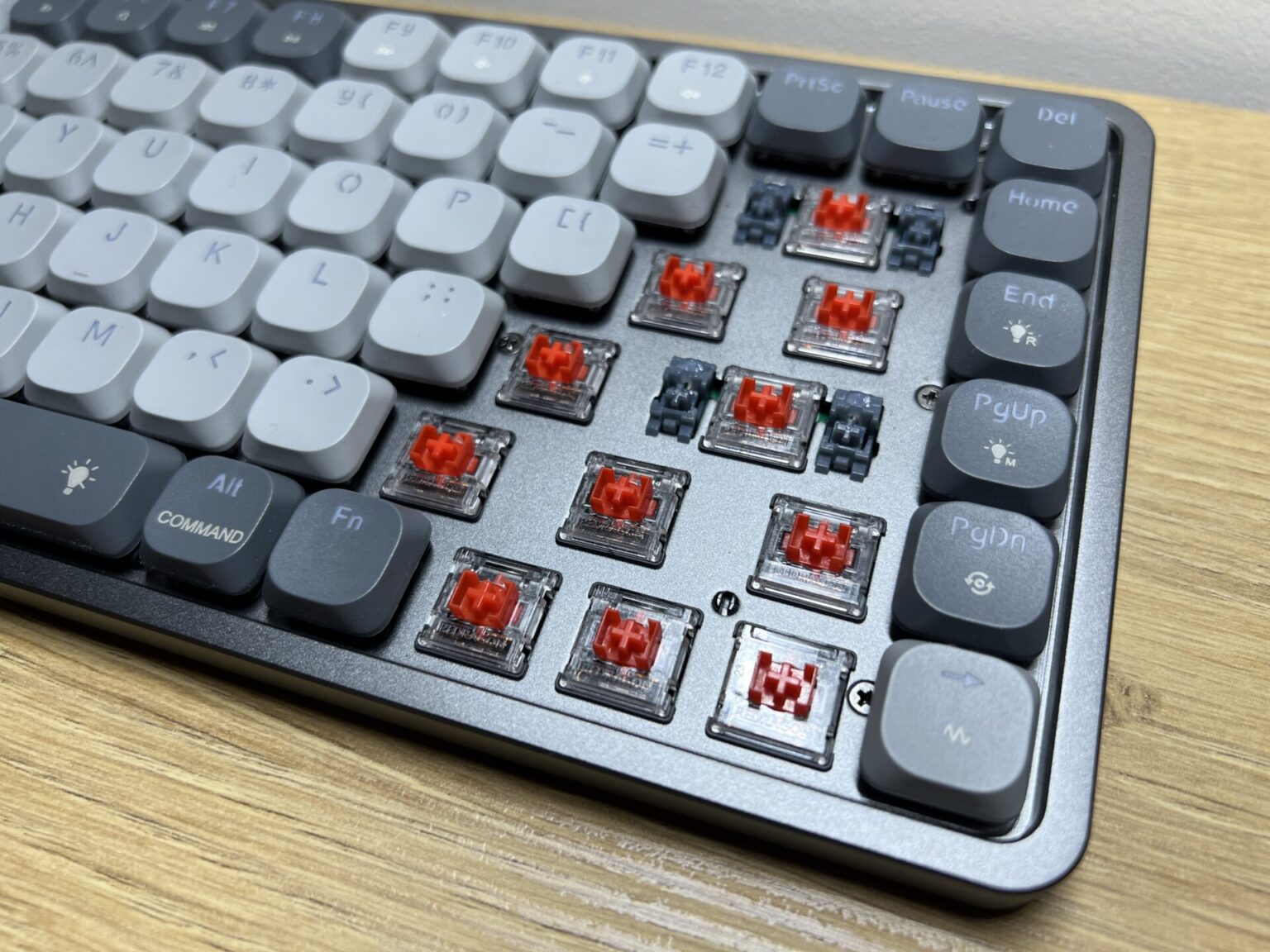 Redragon Azure PRO K652