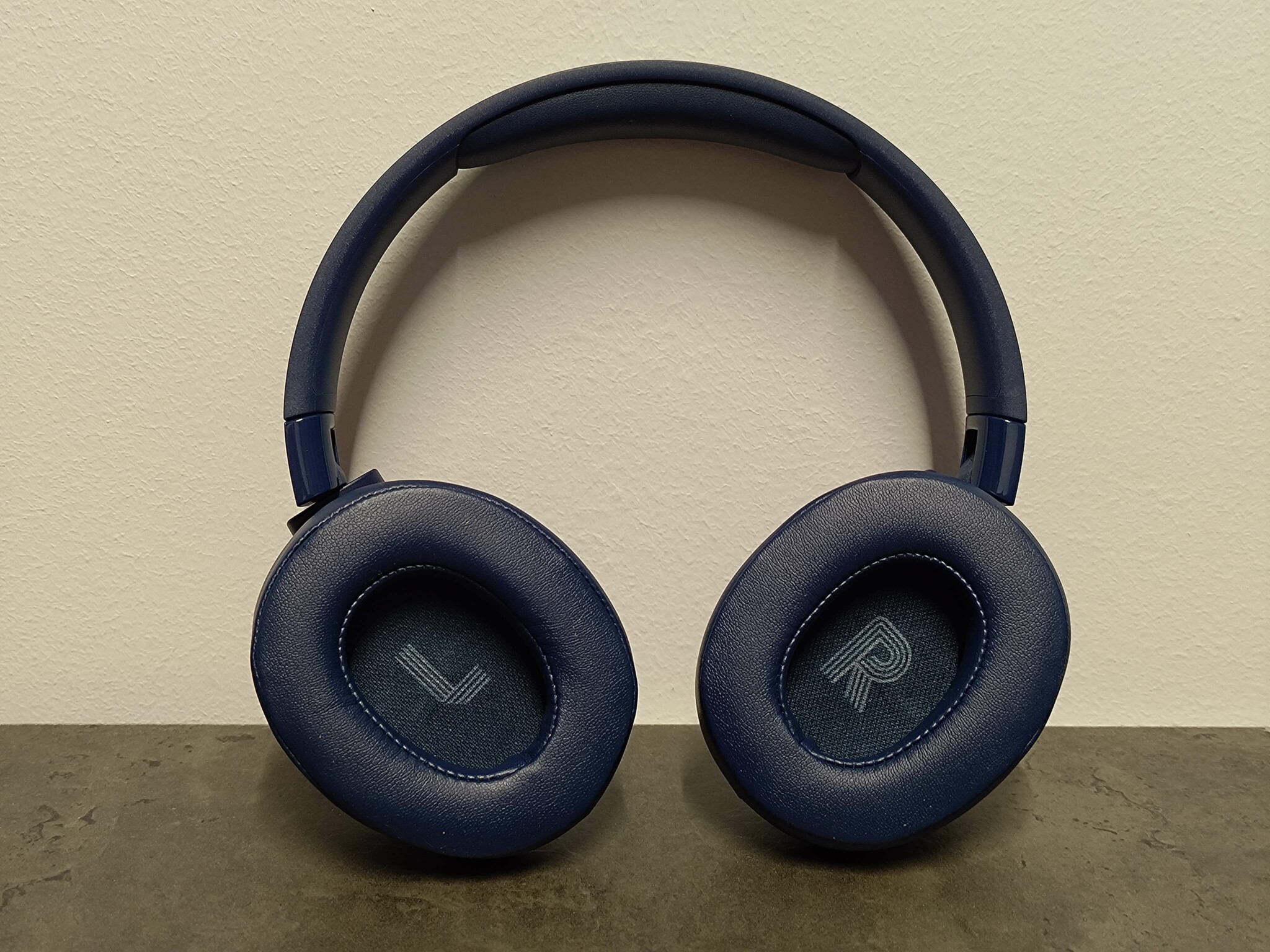 JBL Tune 770NC