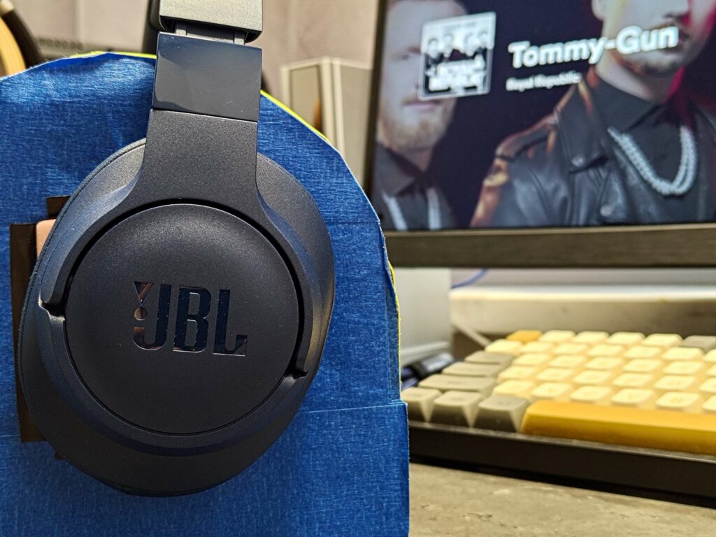 JBL Tune 770NC mini scaled 1