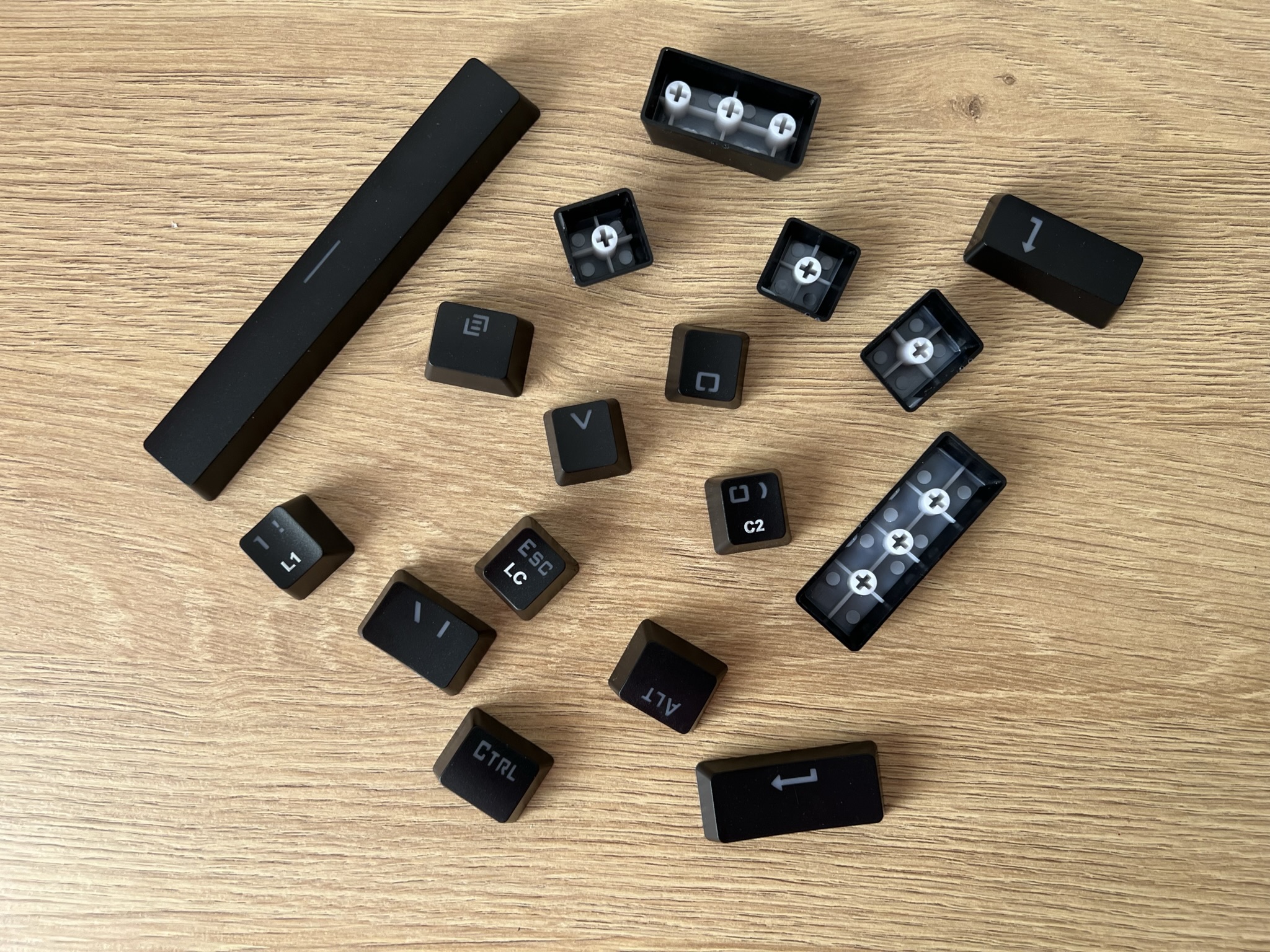 KFA2 STEALTH-03 - Test i recenzja. Czy mechanik za grosze ma sens? 10 KFA2 STEALTH-03