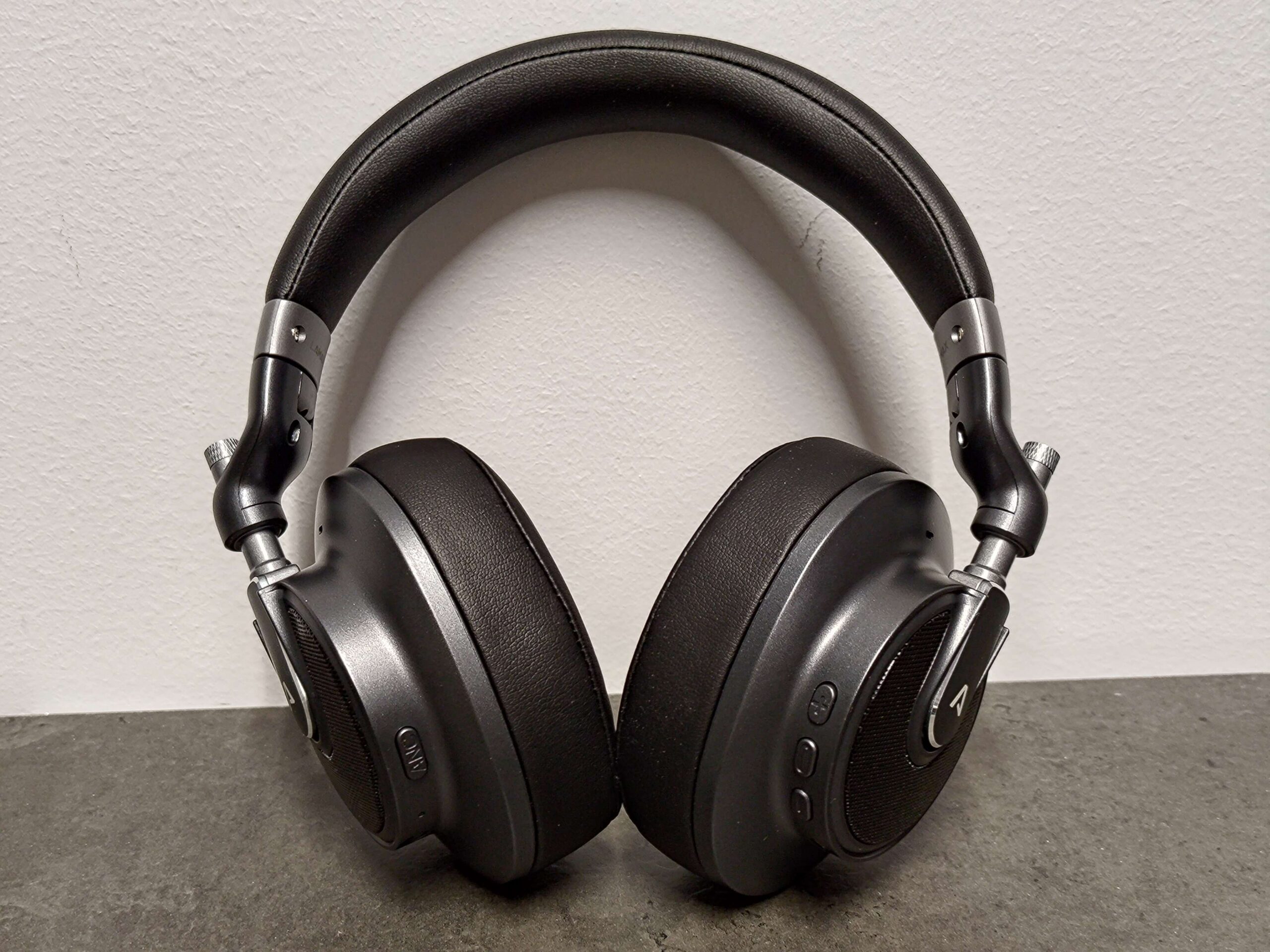 LAMAX HIGHCOMFORT ANC