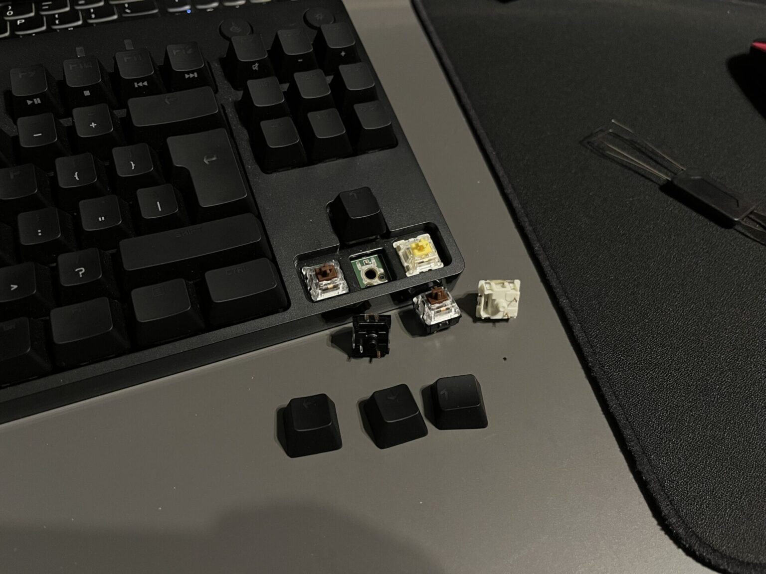 Logitech G PRO