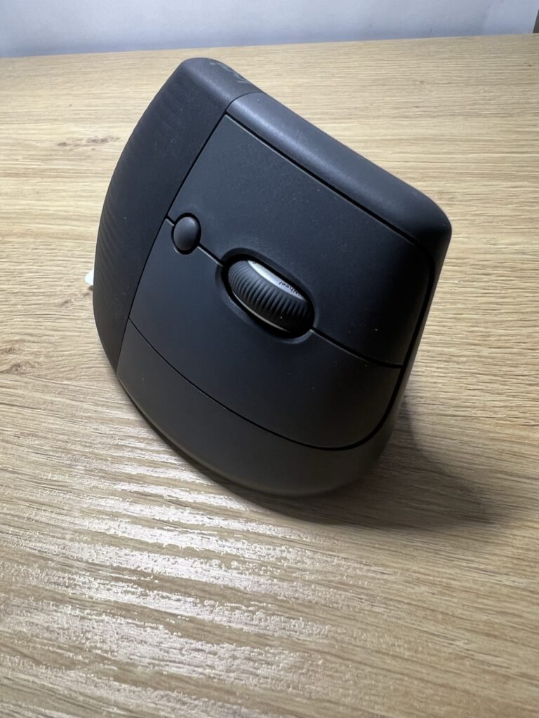 Logitech Lift