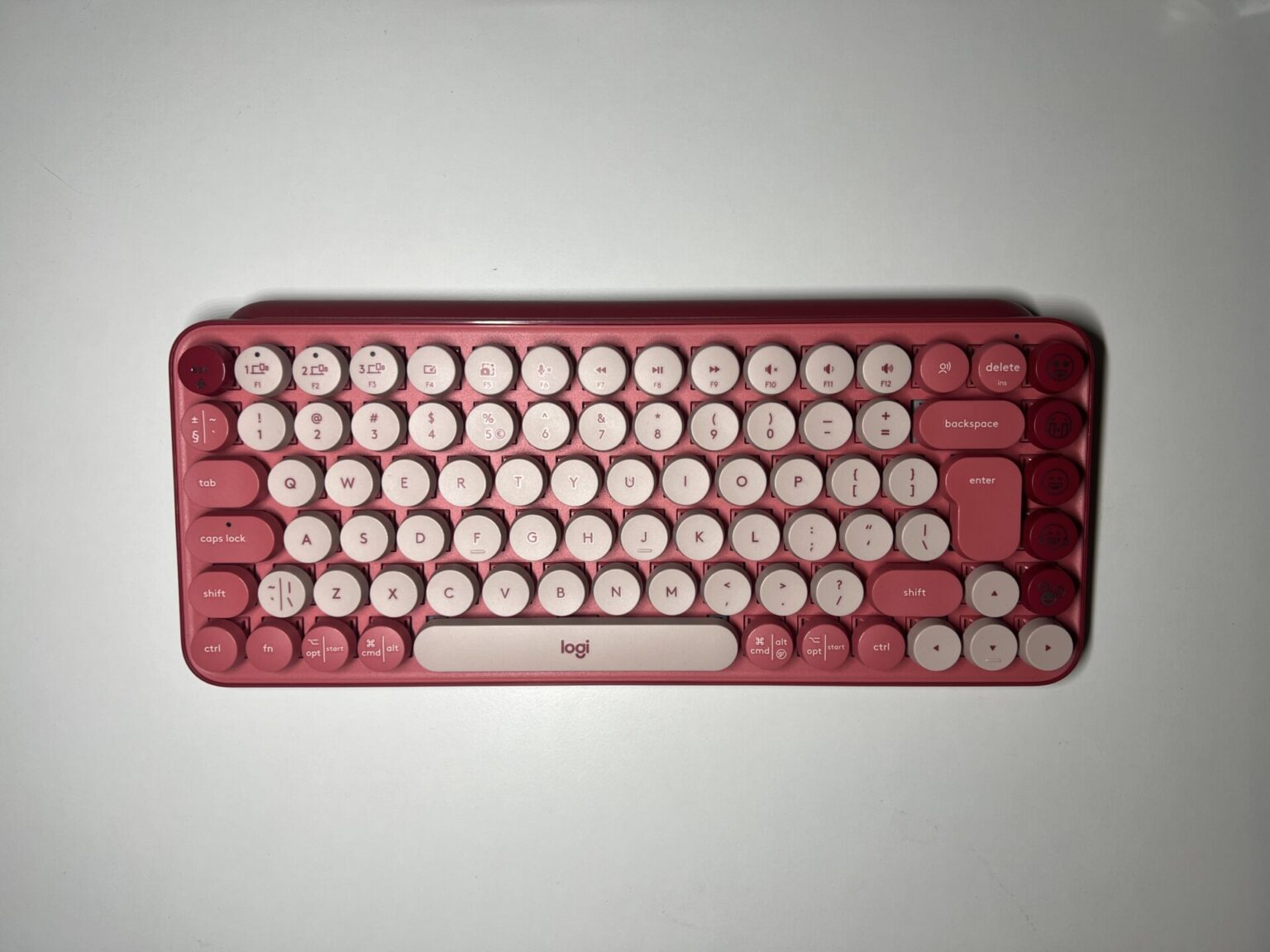 Klawiatura idealna dla drugiej połówki! Recenzja Logitech POP KEYS 6 Logitech POP Keys
