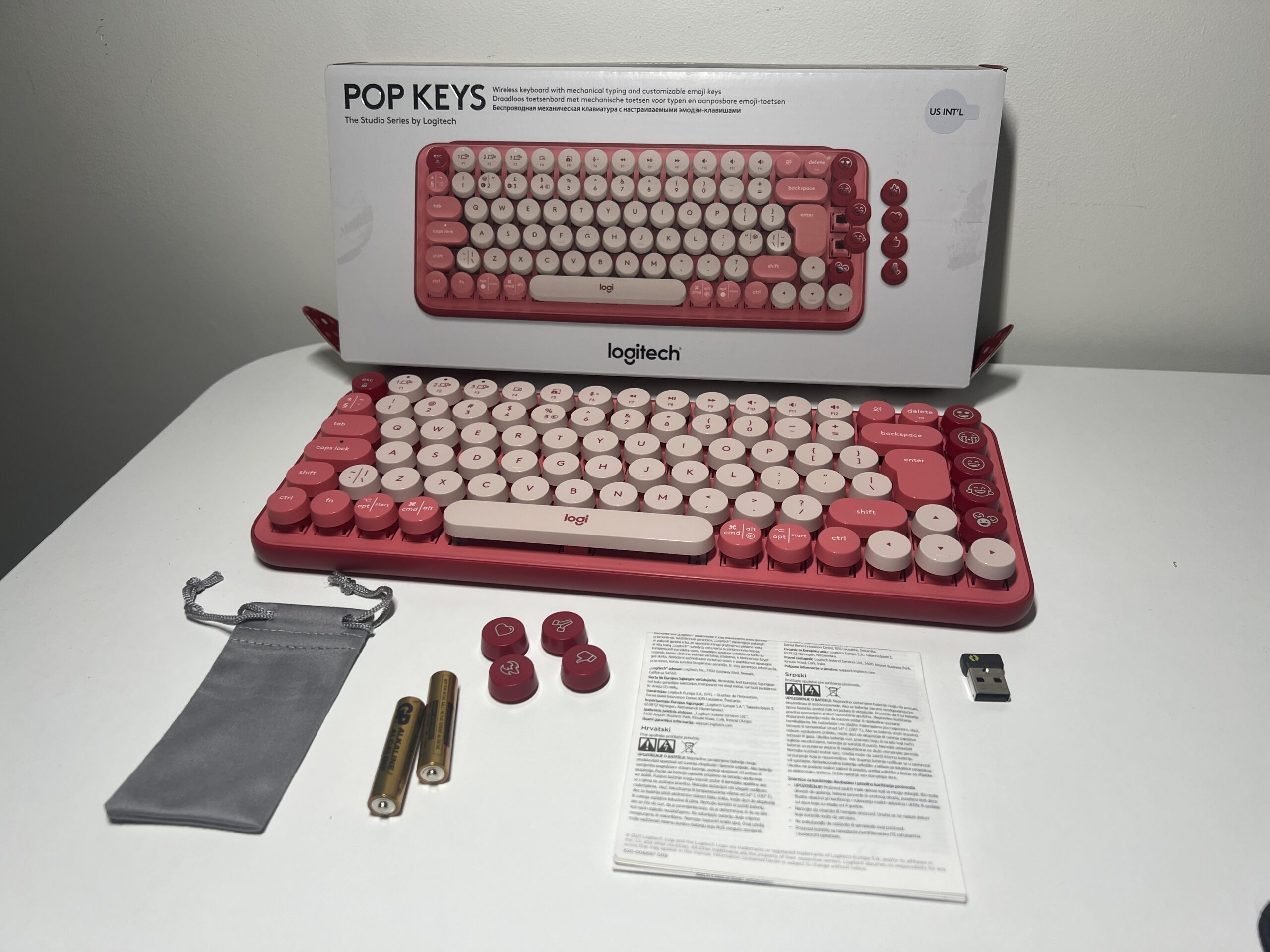 Klawiatura idealna dla drugiej połówki! Recenzja Logitech POP KEYS 3 Logitech POP Keys