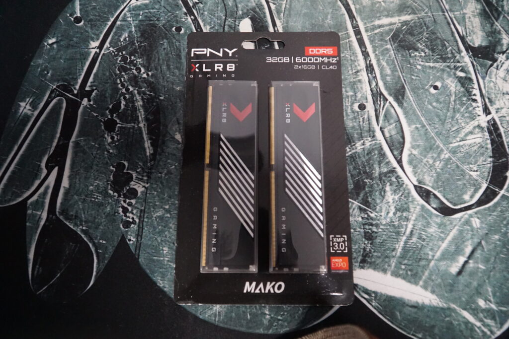 PNY XLR8 Gaming Mako 9