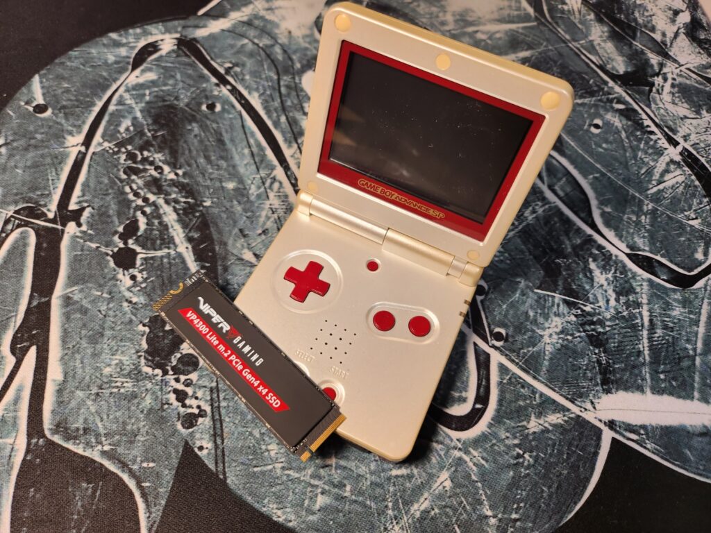 Patriot Viper VP4300 Lite 5