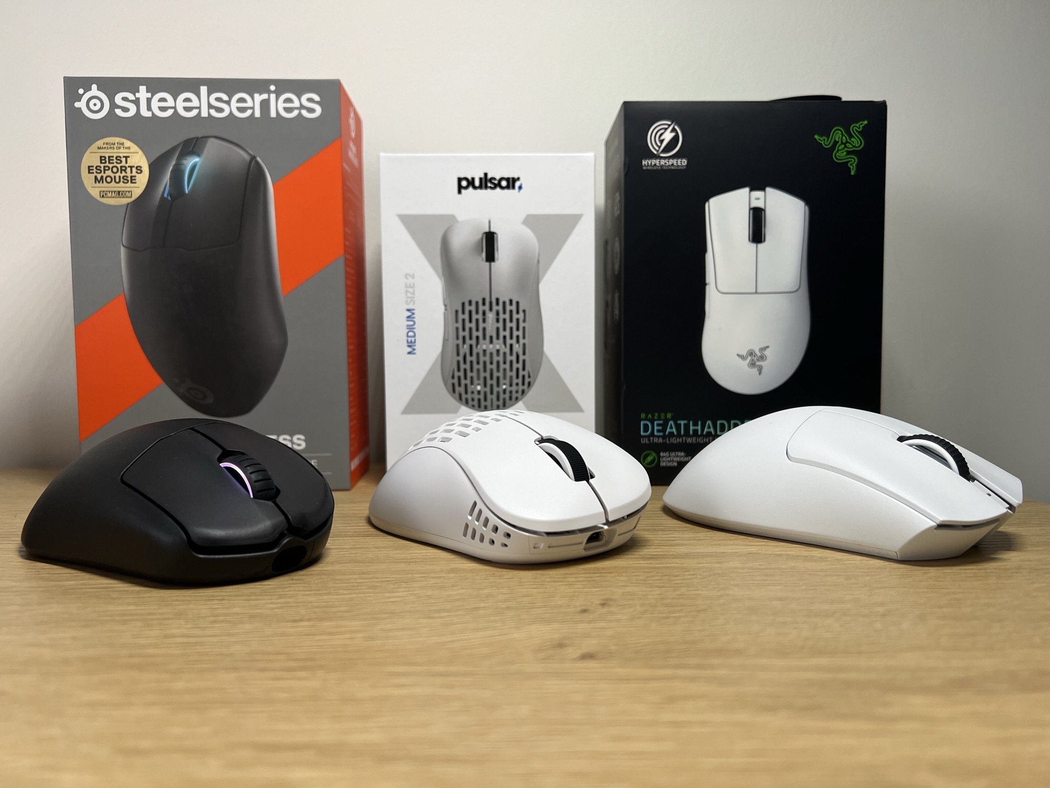 Razer DeathAdder V3 PRO Steelseries Prime Wireless Pulsar XLITE