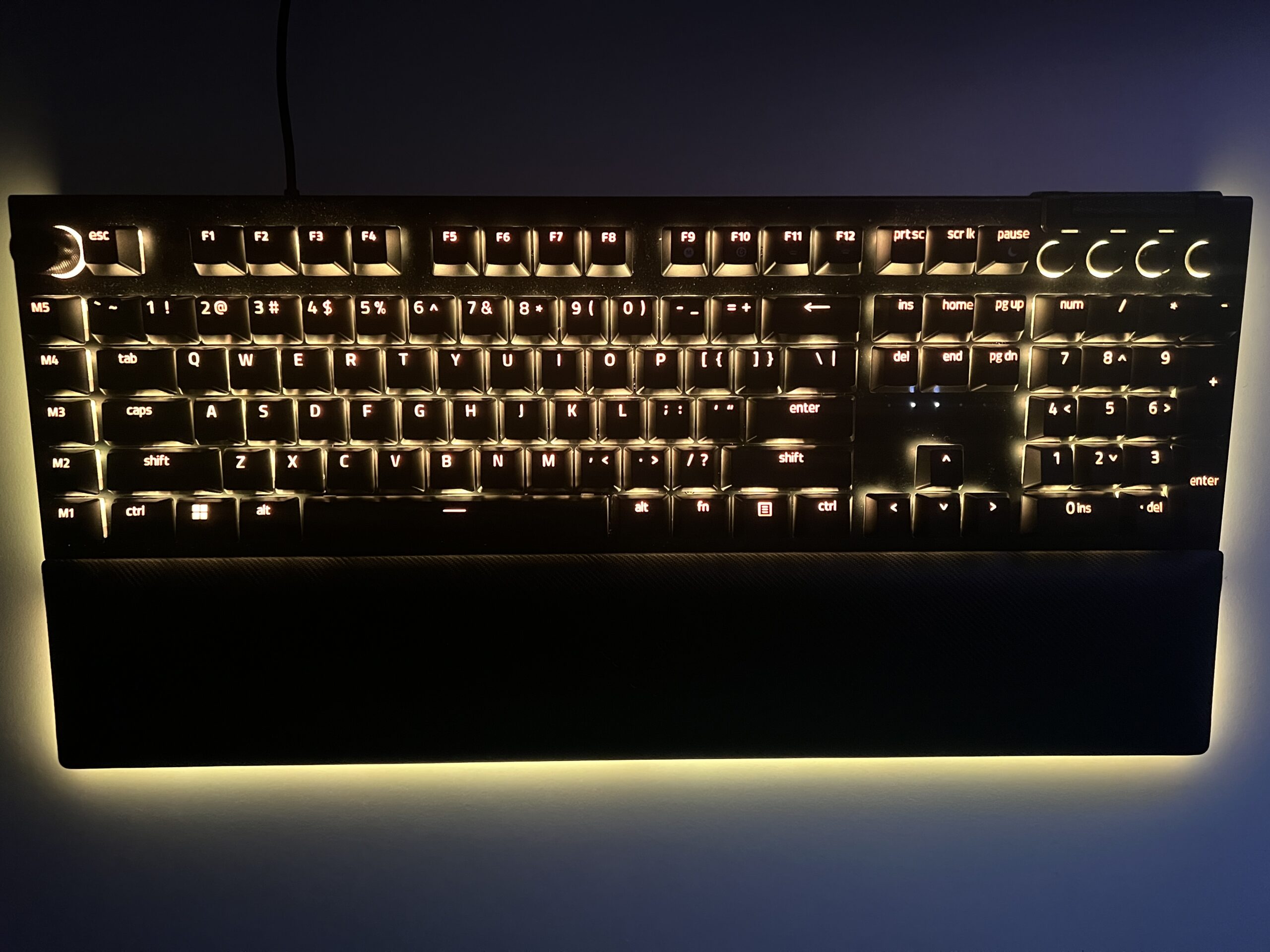 Razer blackWidow V4 PRO 4 scaled