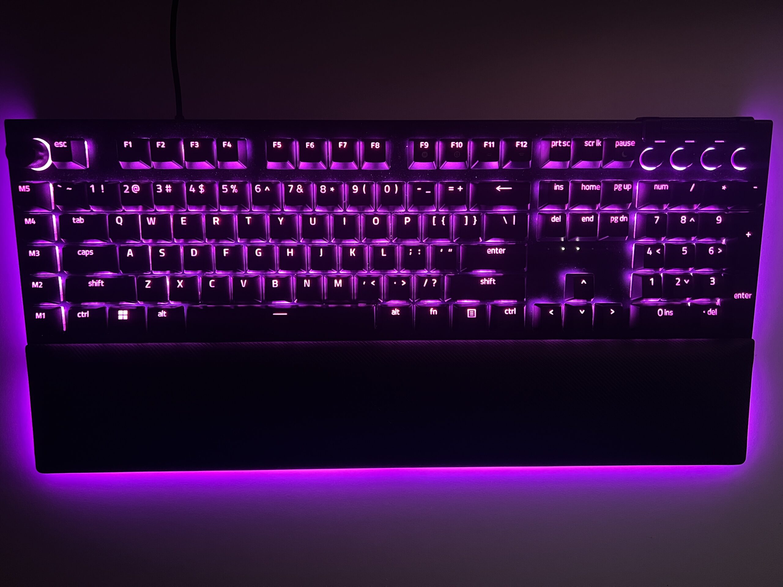 Razer blackWidow V4 PRO 9 scaled