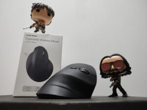 Silver-Monkey-Ergonomic-Wireless-Mouse