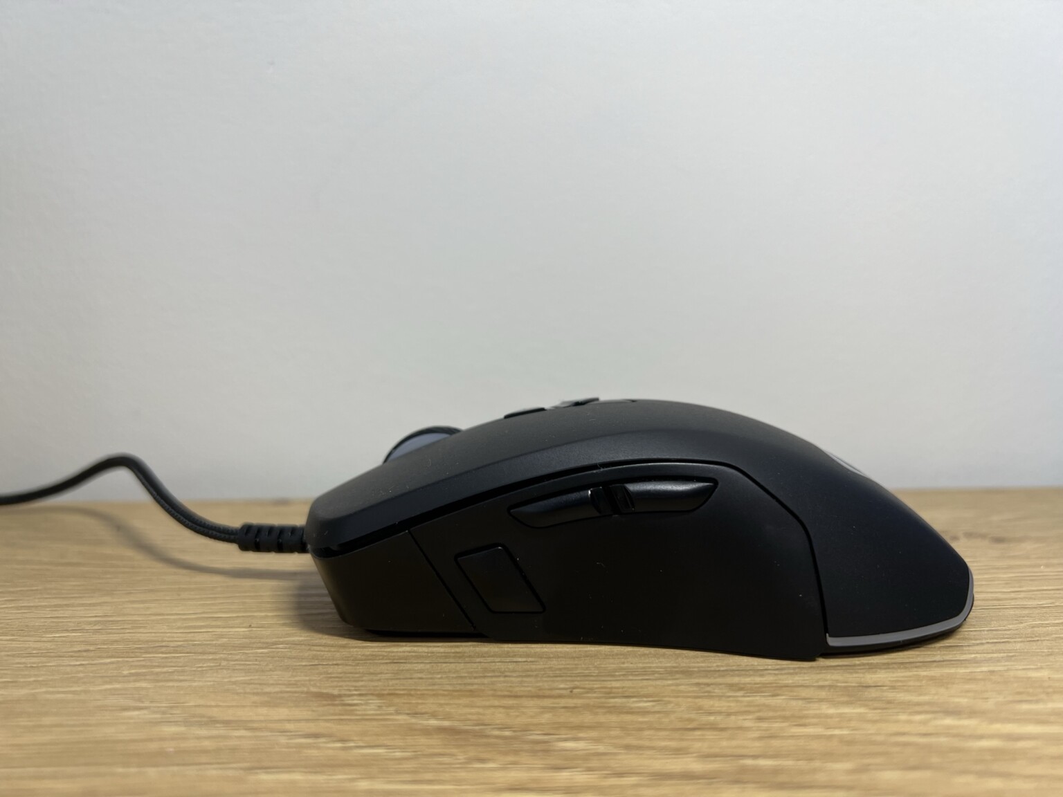 Genesis Xenon 770