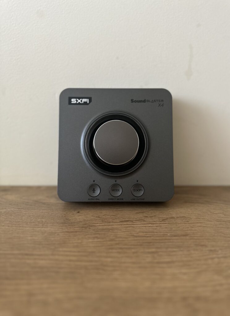 Soundblaster X4 - główne