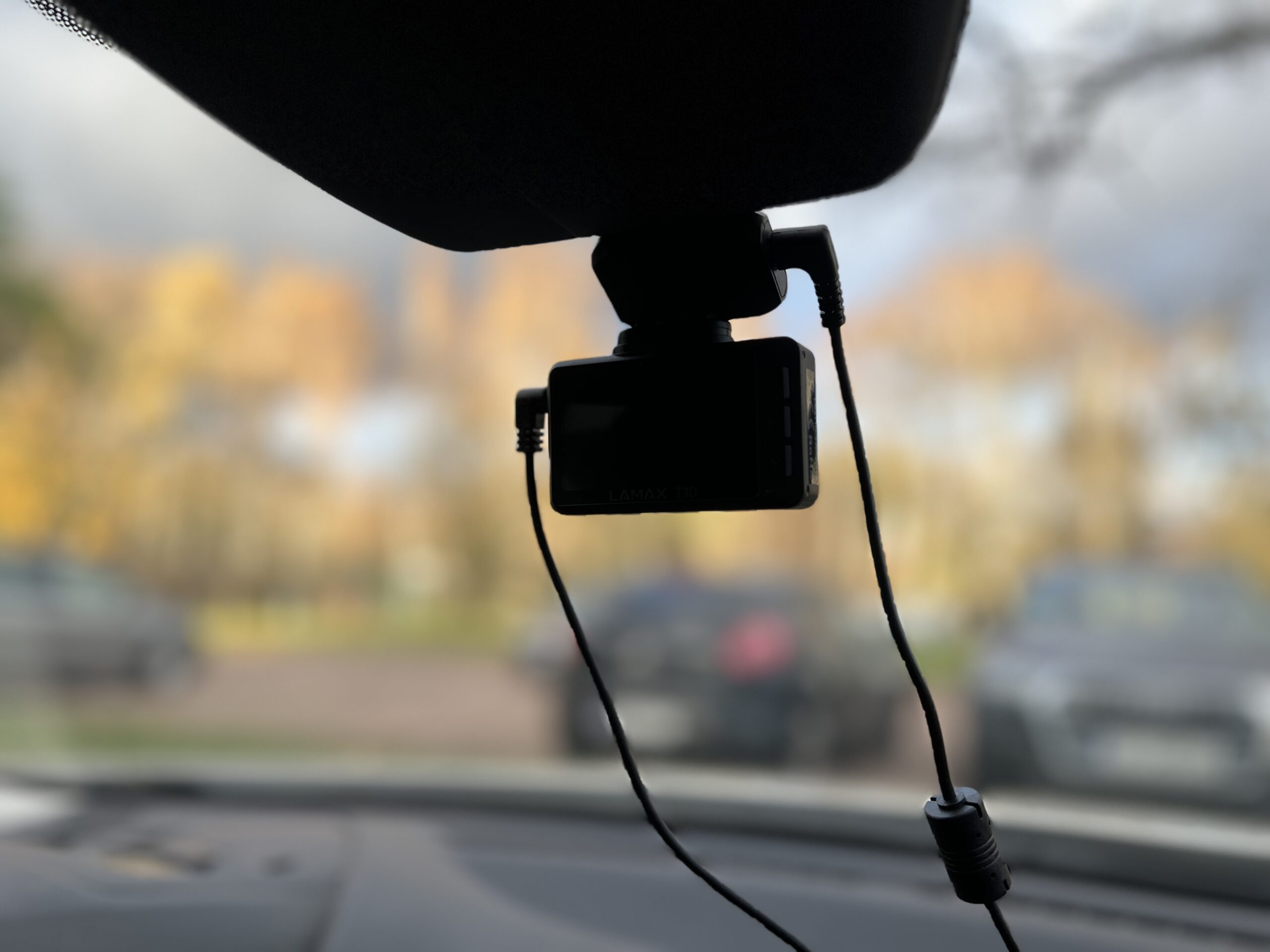 Lamax T10