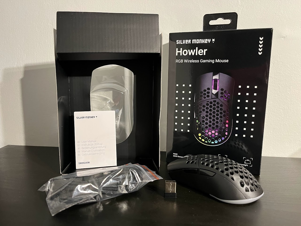Silver Monkey X Howler - opakowanie, zawartość