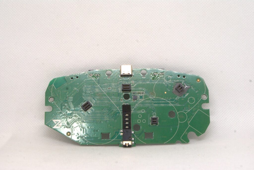 O+ Excellence - PCB front