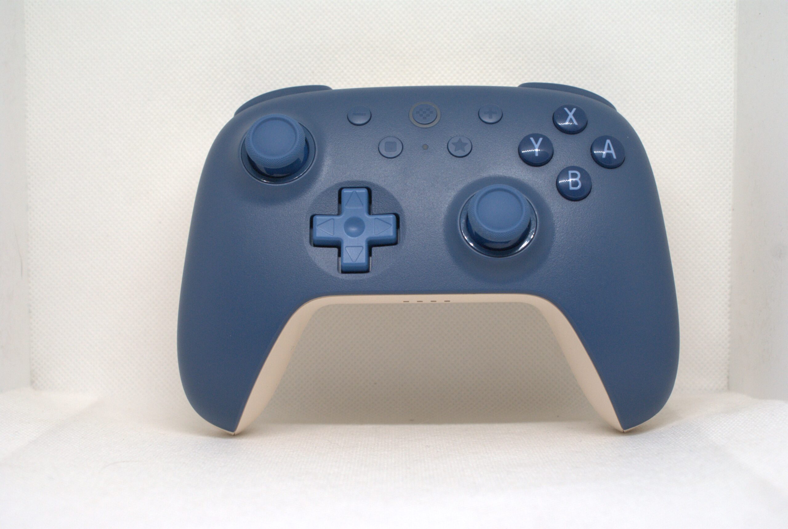 8BitDo Ultimate 2C - BT Front