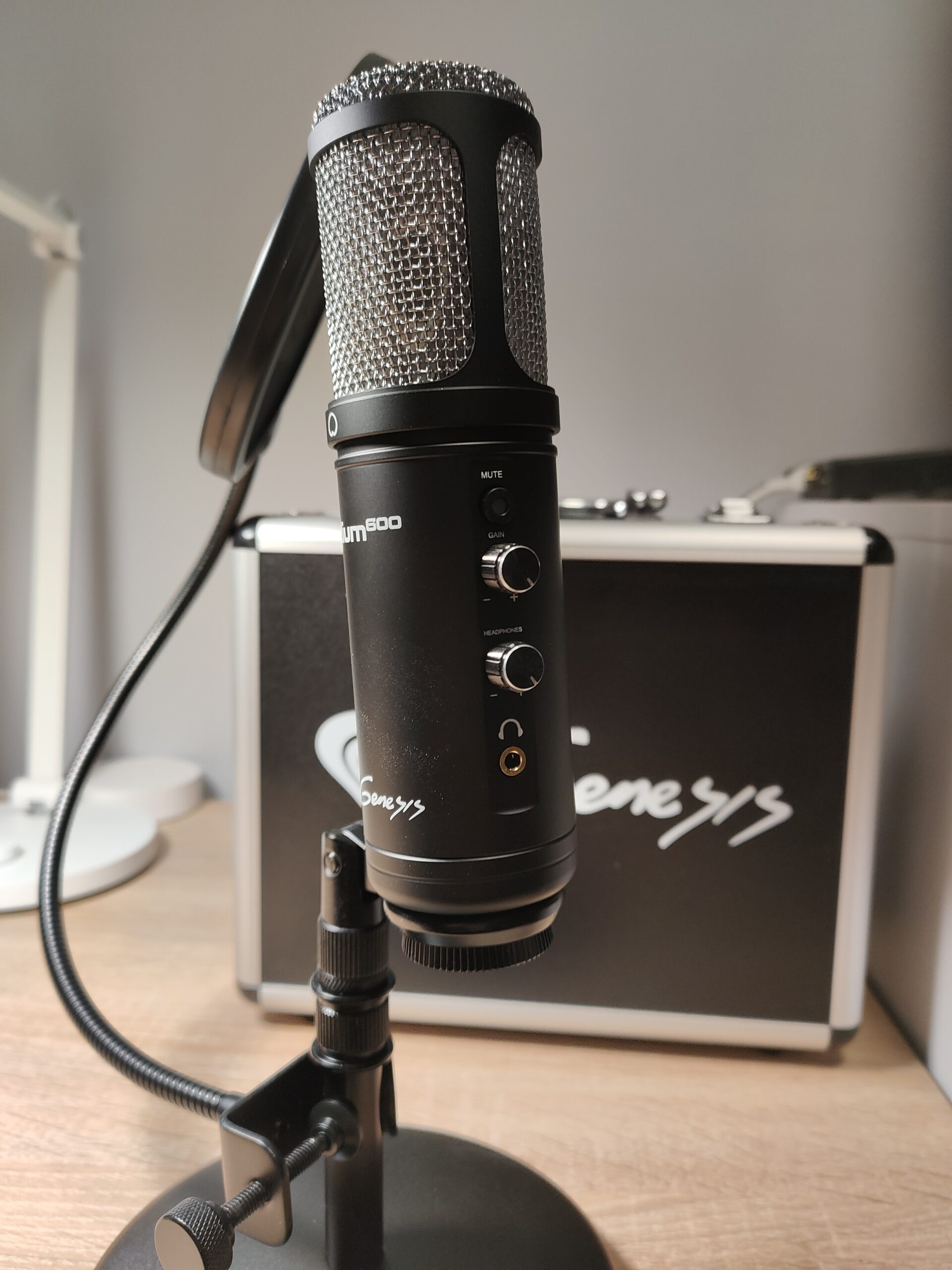Genesis Radium 600