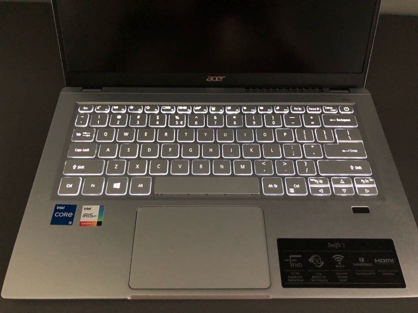 Acer Swift 3 Klawiatura - podświetlenie