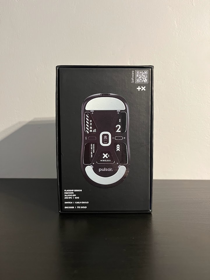 Pulsar X2 Wireless - Opakowanie, prawy bok