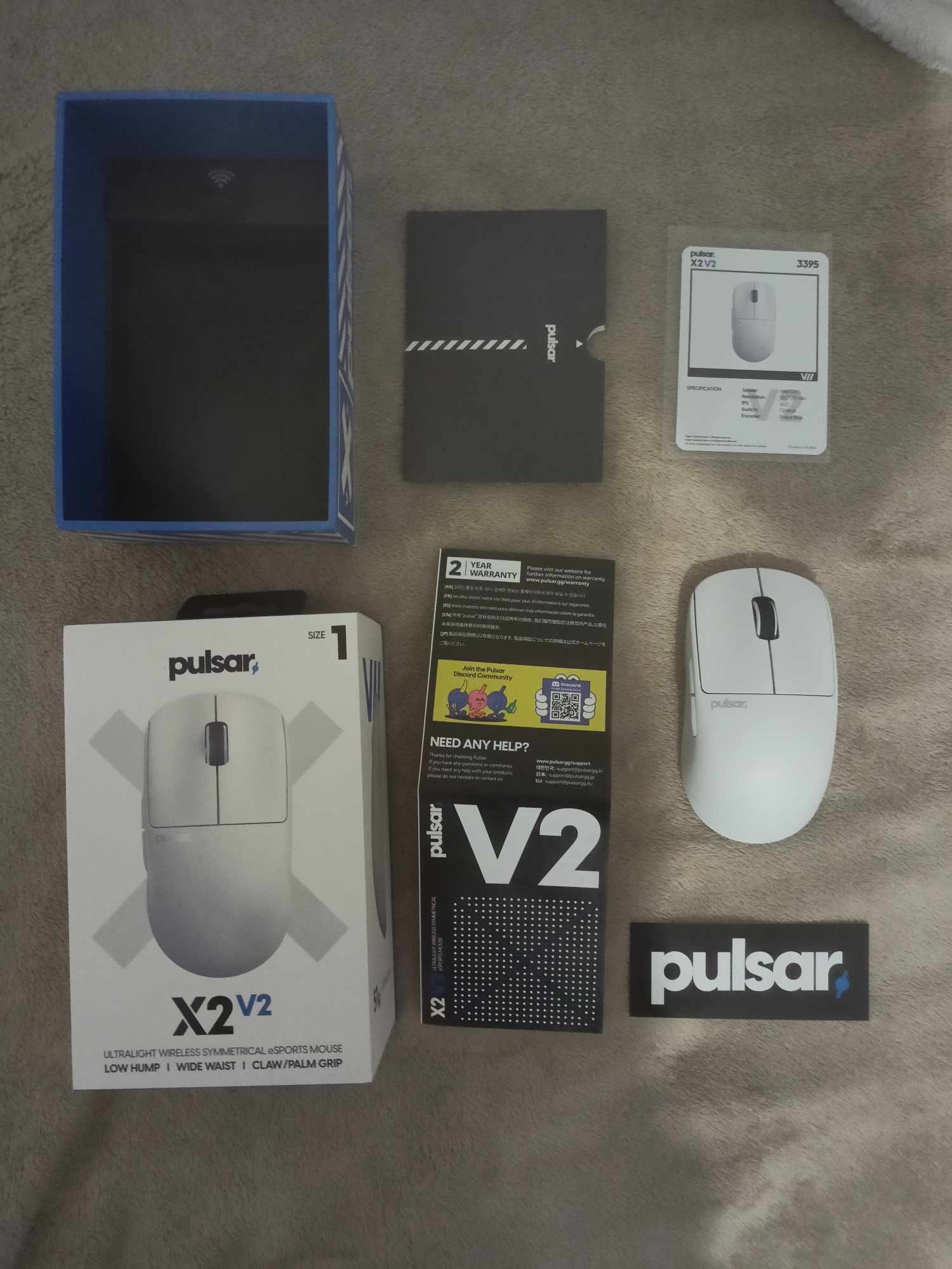 Pulsar X2V2 Mini opakowanie i jego zawartość