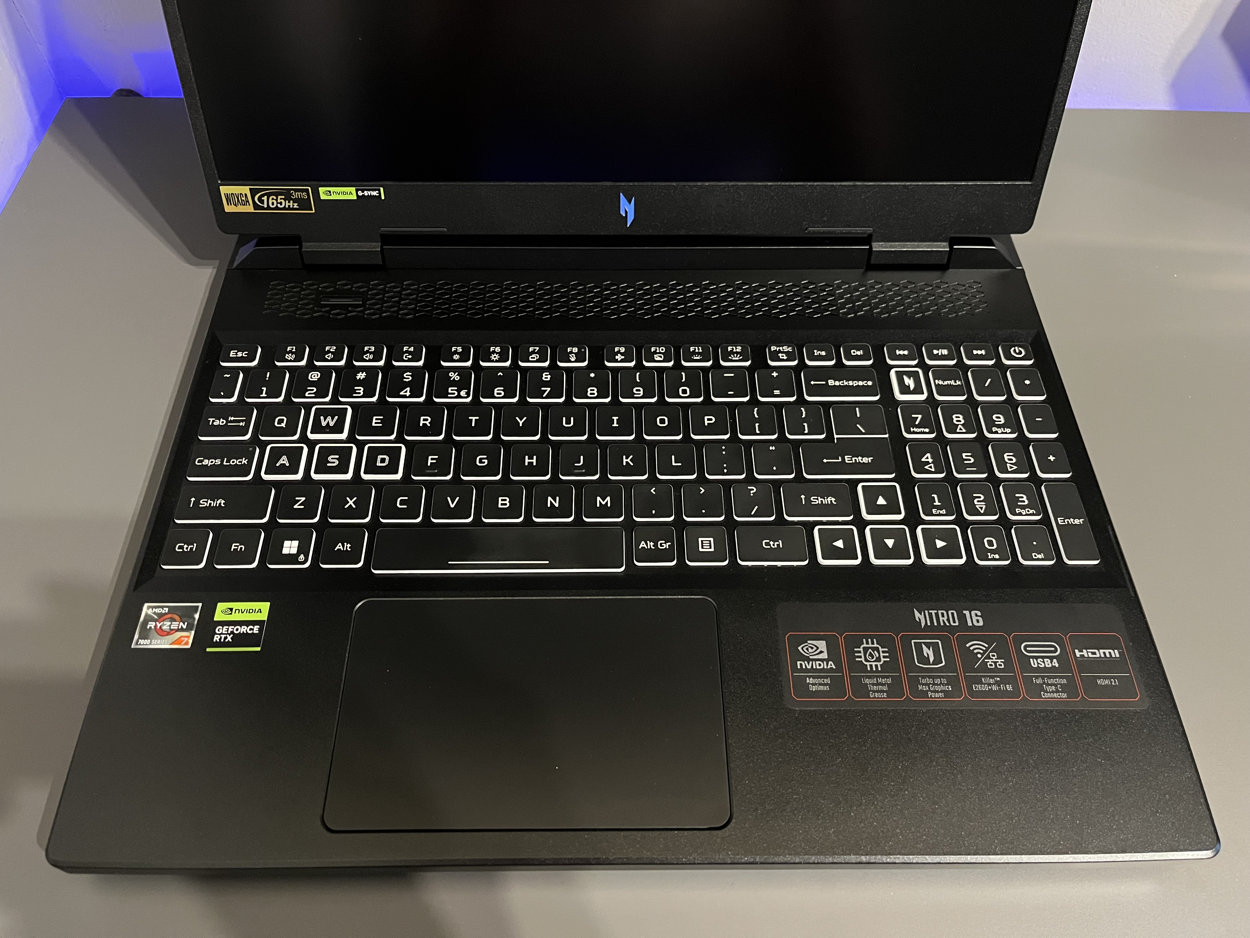 Acer Nitro 16_2