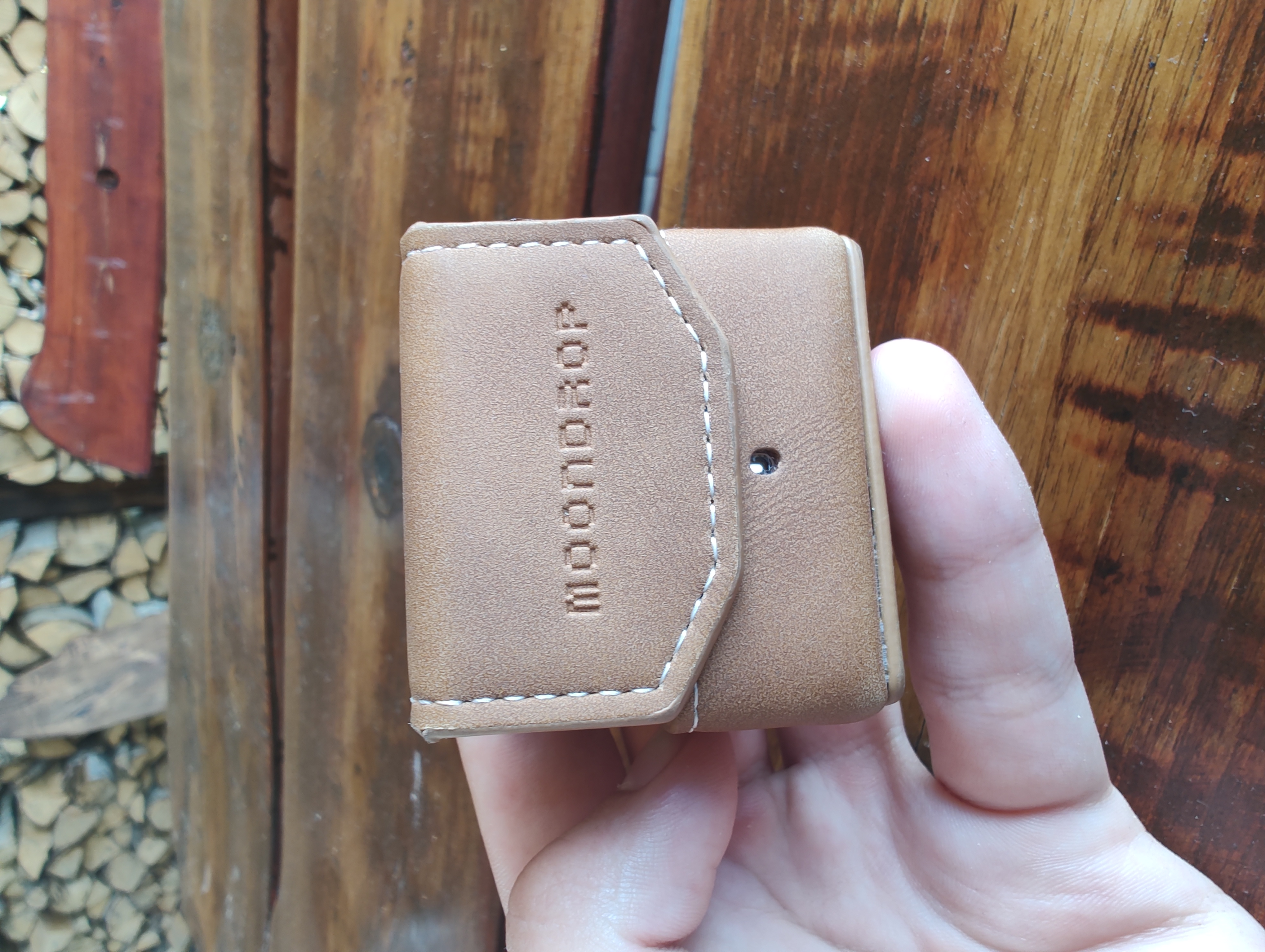 Moondrop Space Travel - Pokrowiec na etui