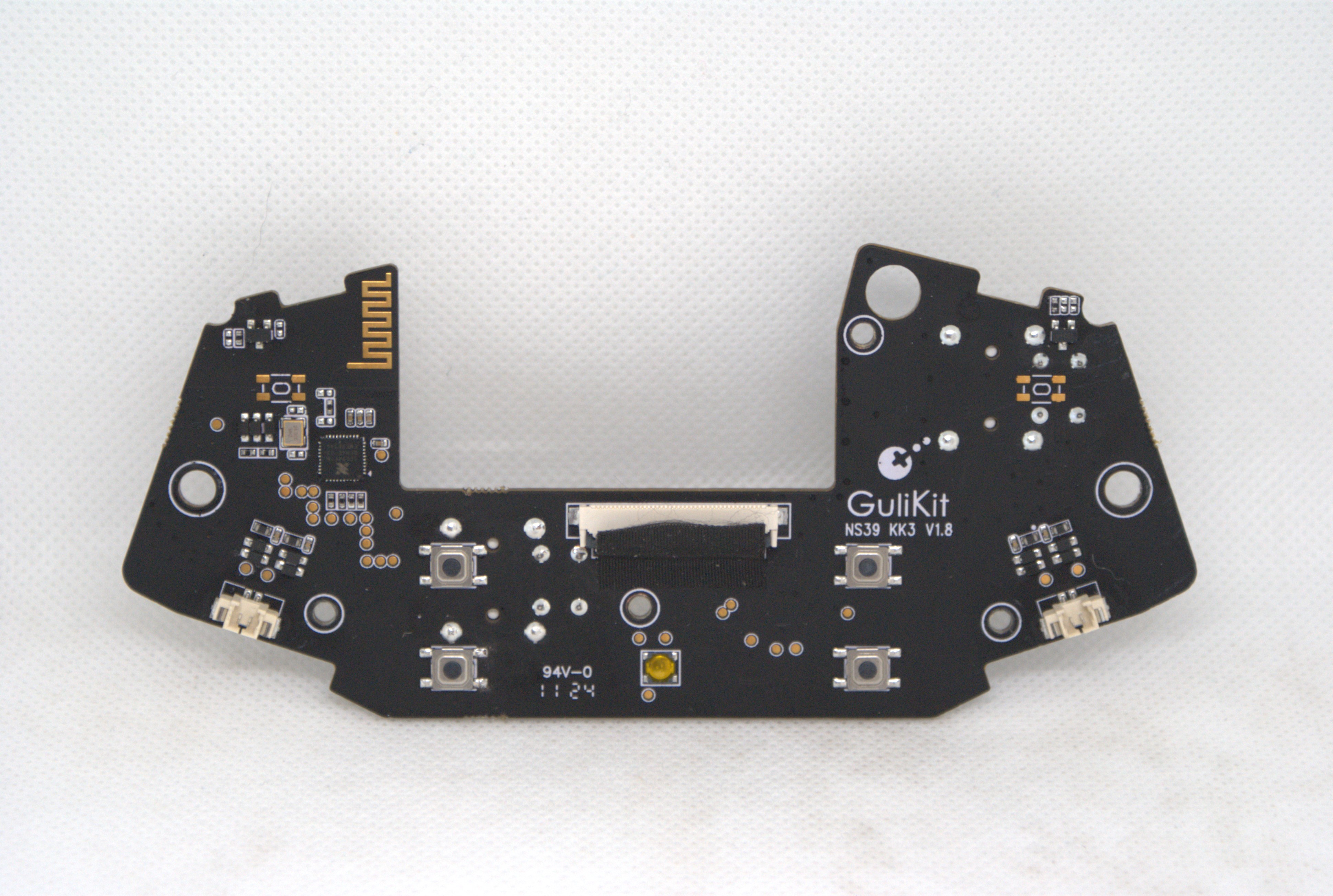 Test i recenzja GuliKit KK3 Pro - Pad dla profesjonalnego gracza? 13 GuliKit KK3 Pro - PCB dół tył