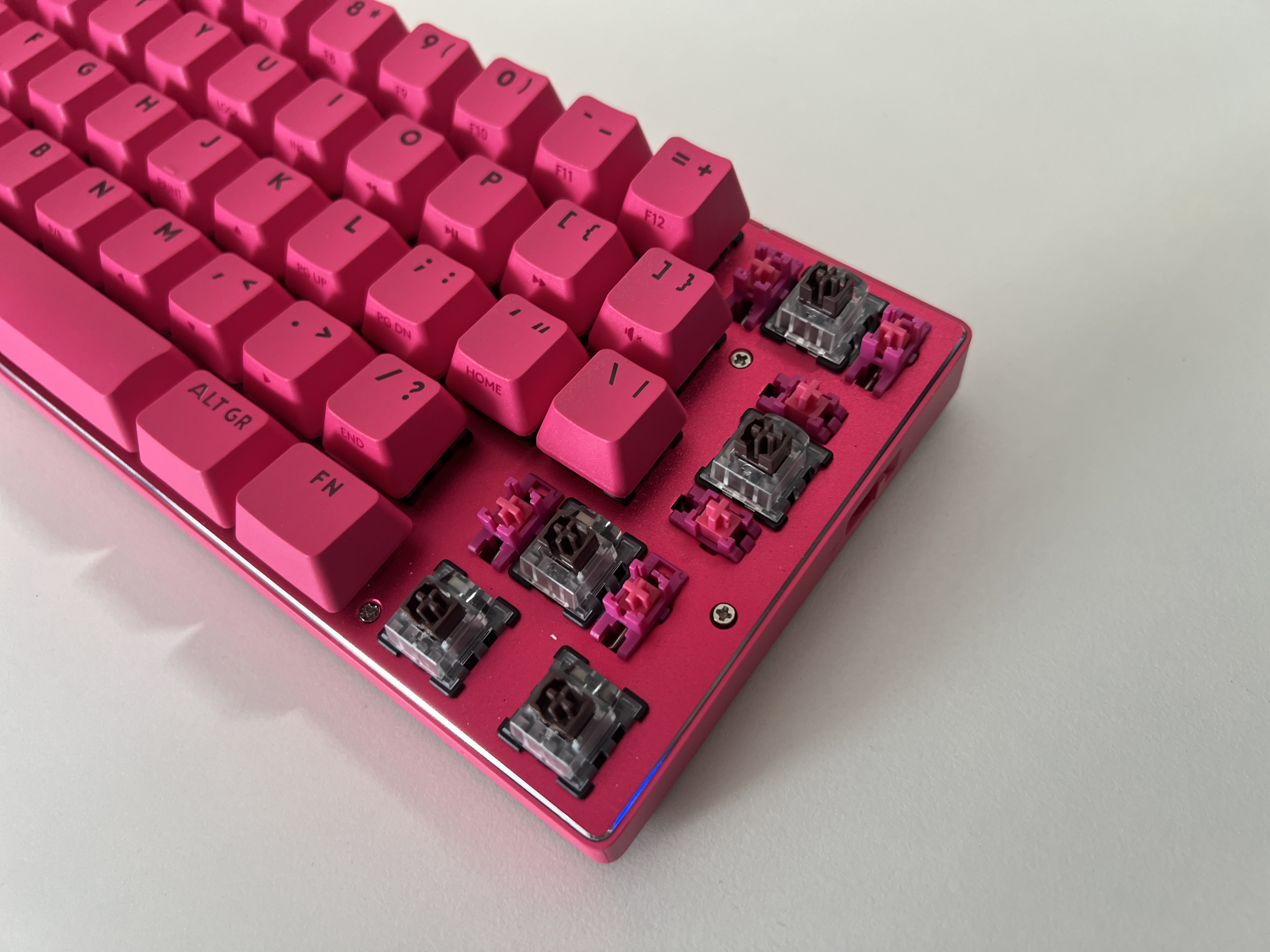 LOGITECH G PRO X 60 LIGHTSPEED
