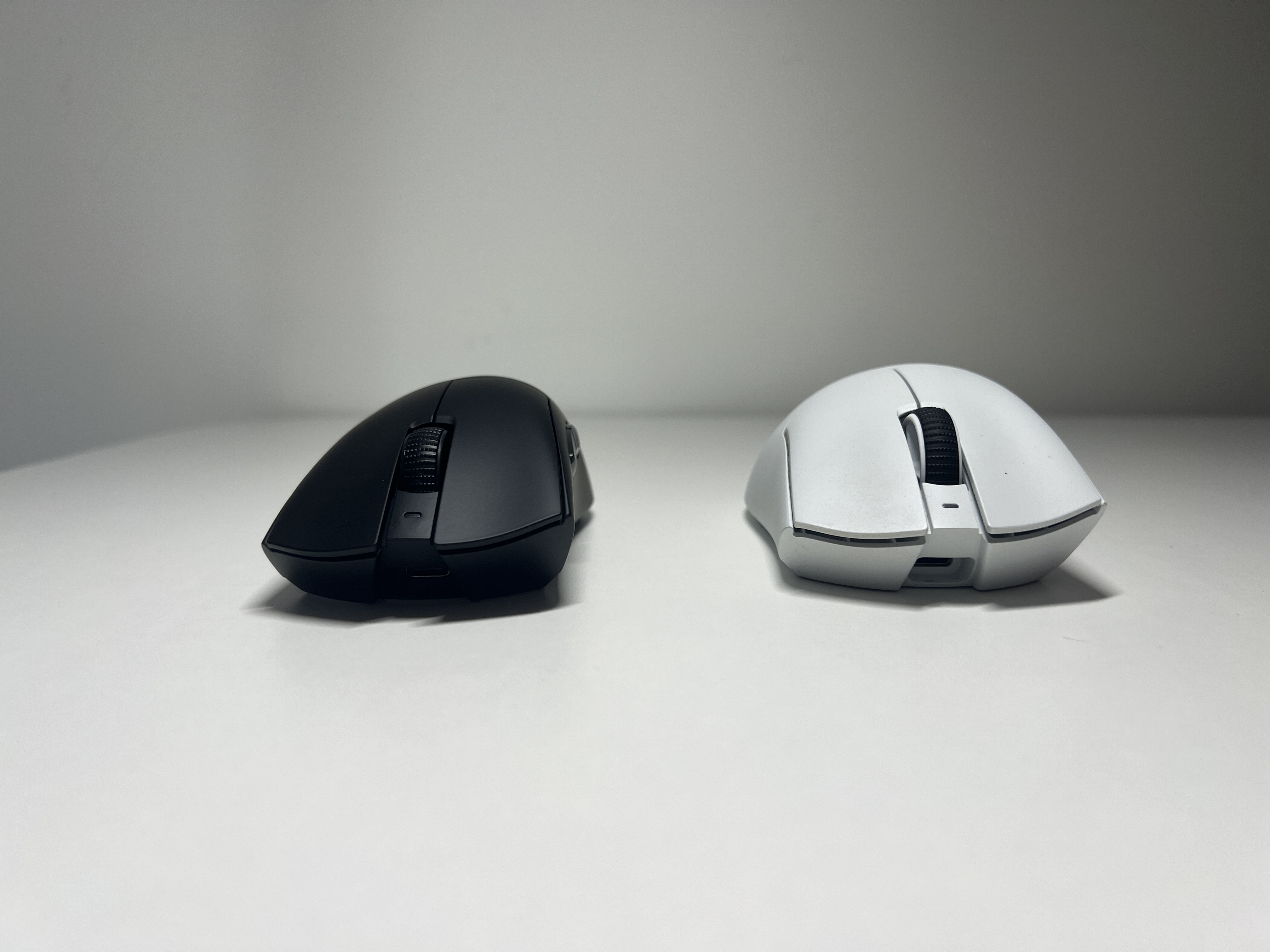 RAZER DeathAdder V3 Hyperspeed 8