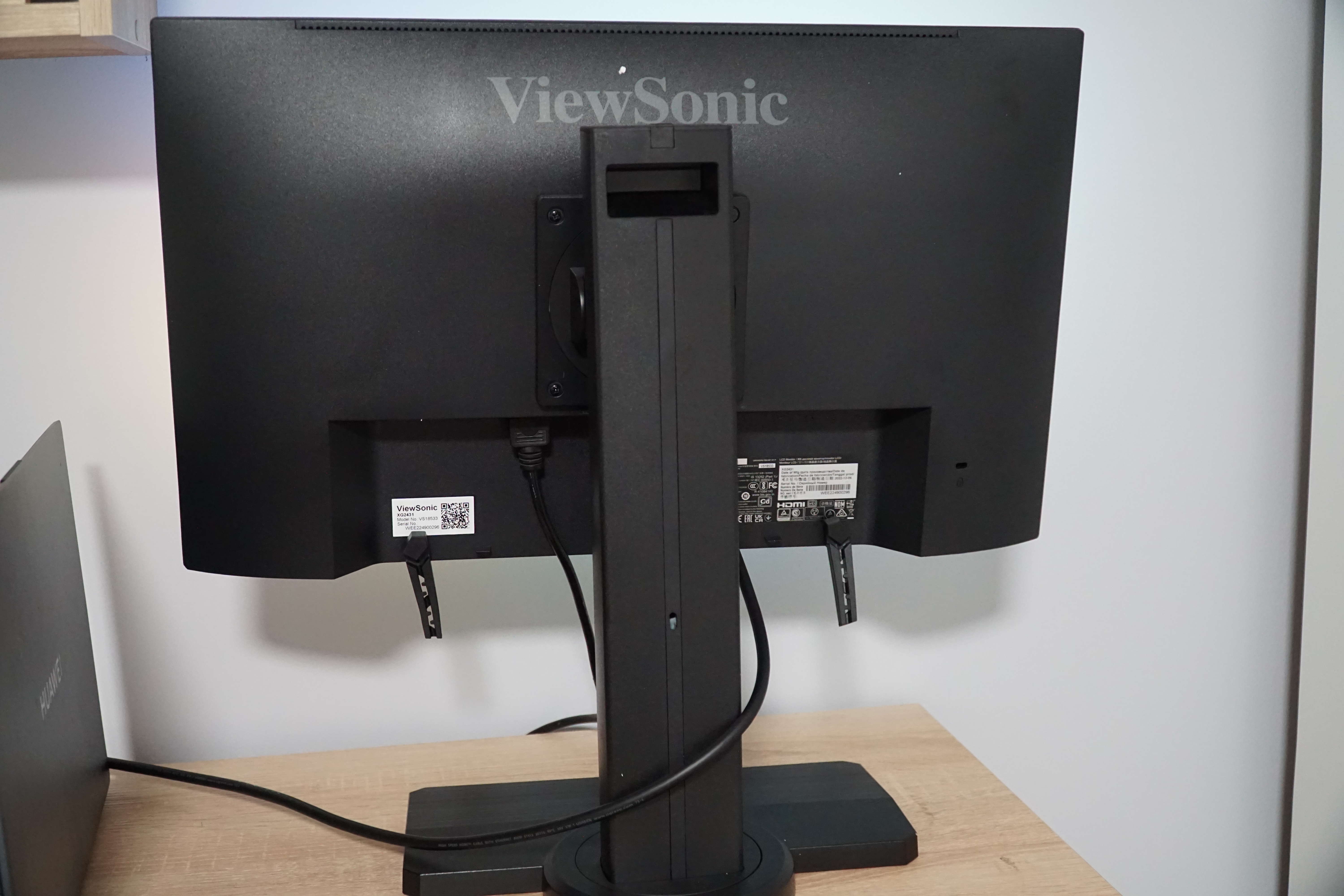 Viewsonic XG2431 14