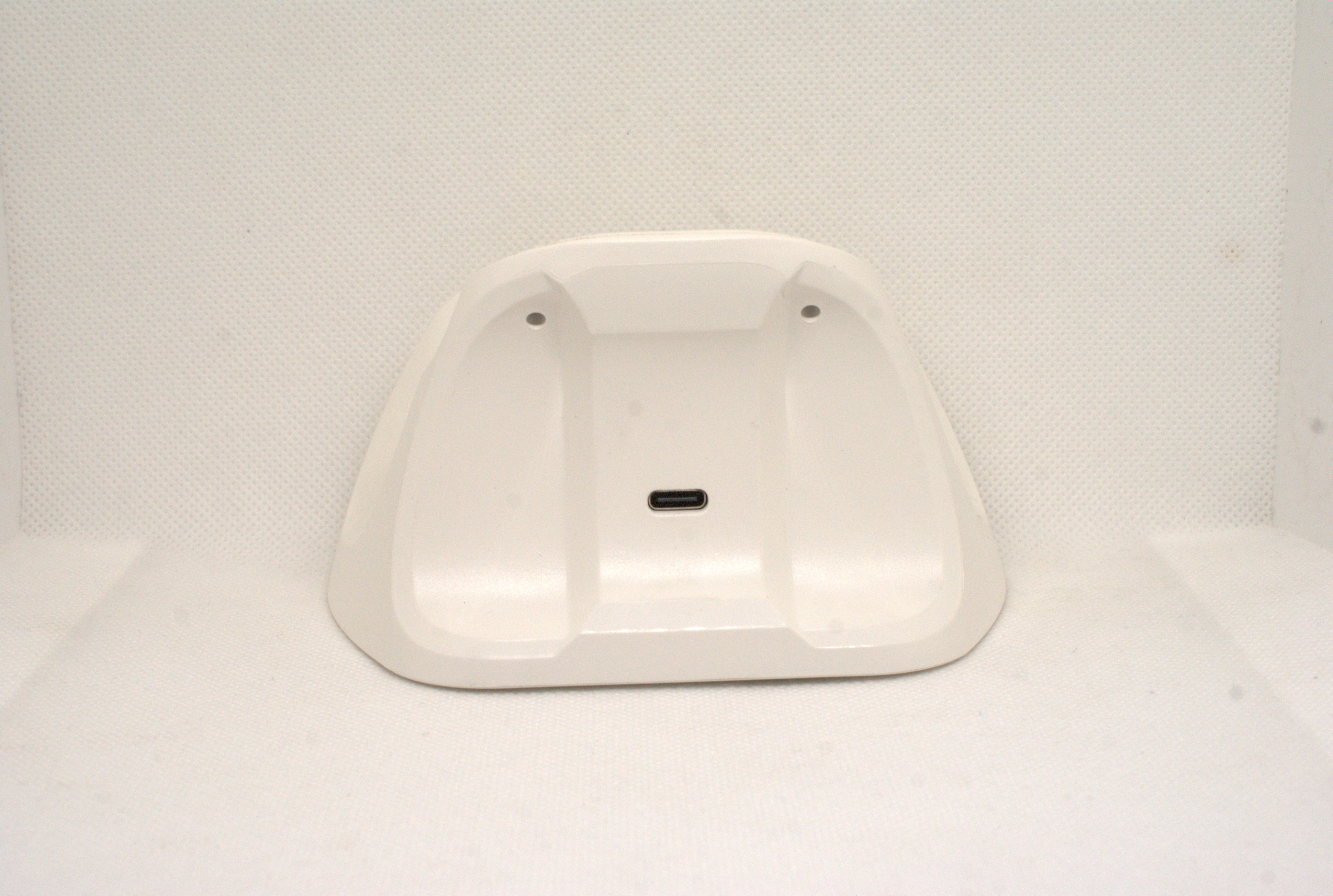 Manba One V2 - dock tył