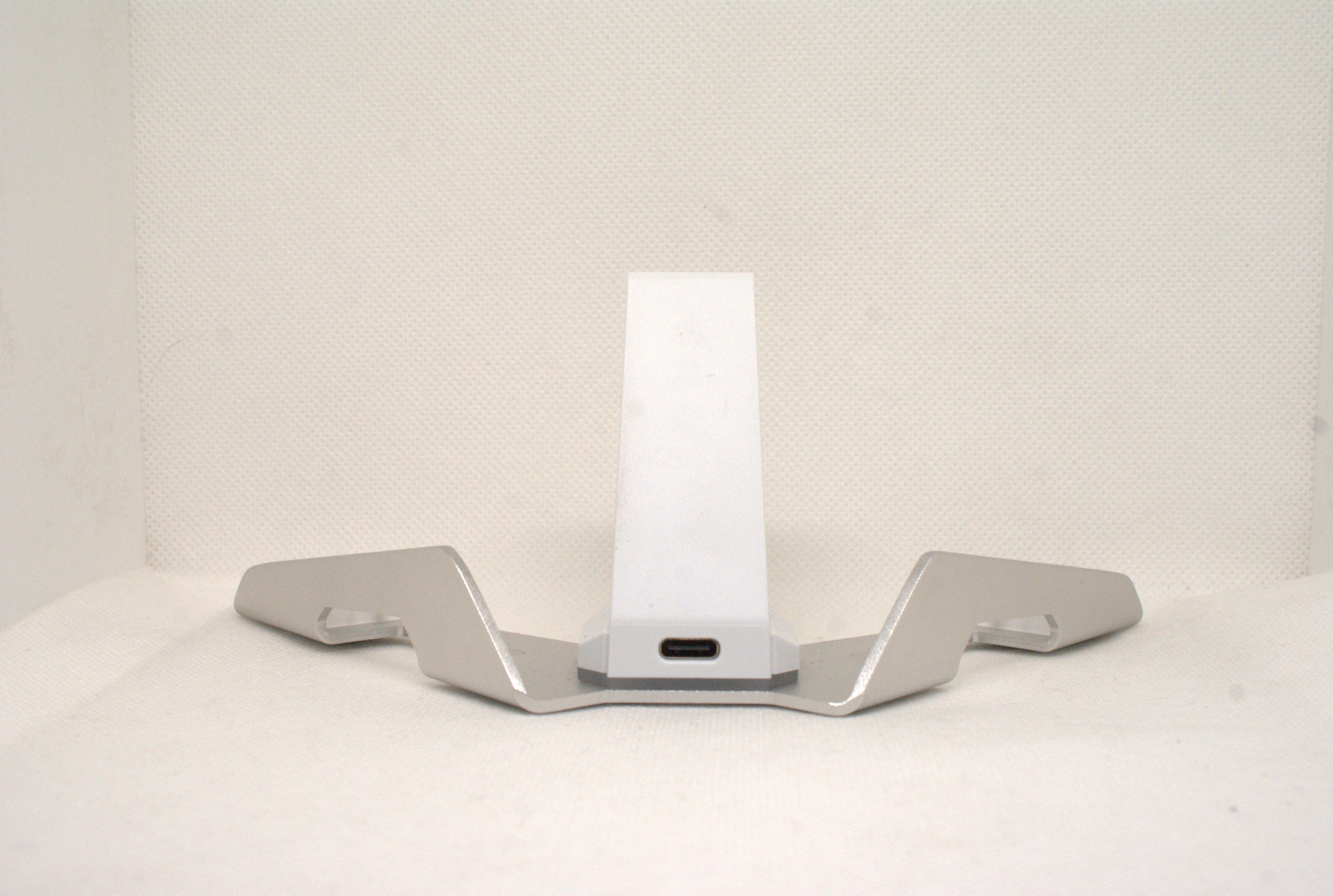 Cyclone 2 - dock, tył
