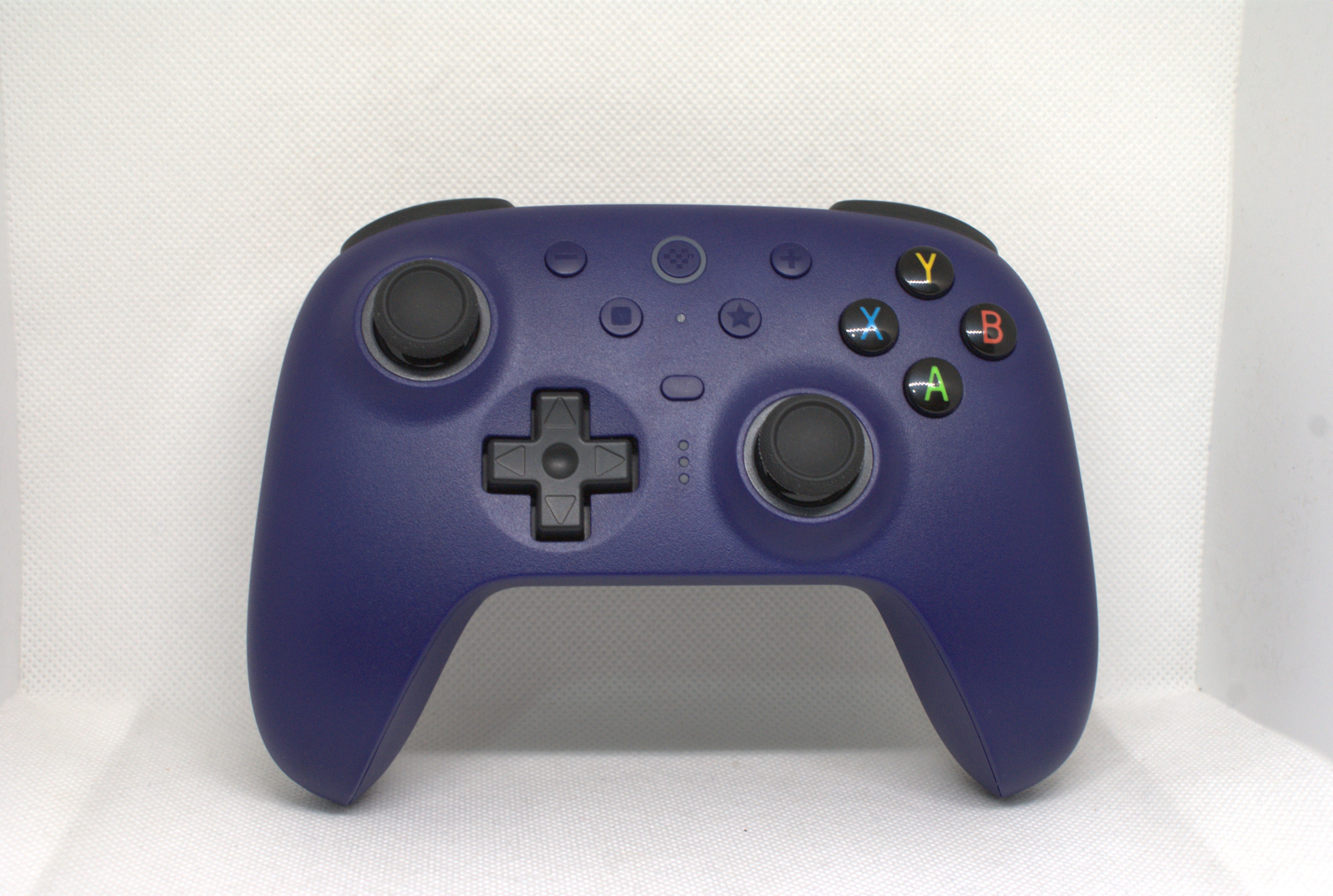 8BitDo Ultimate 2 - Front