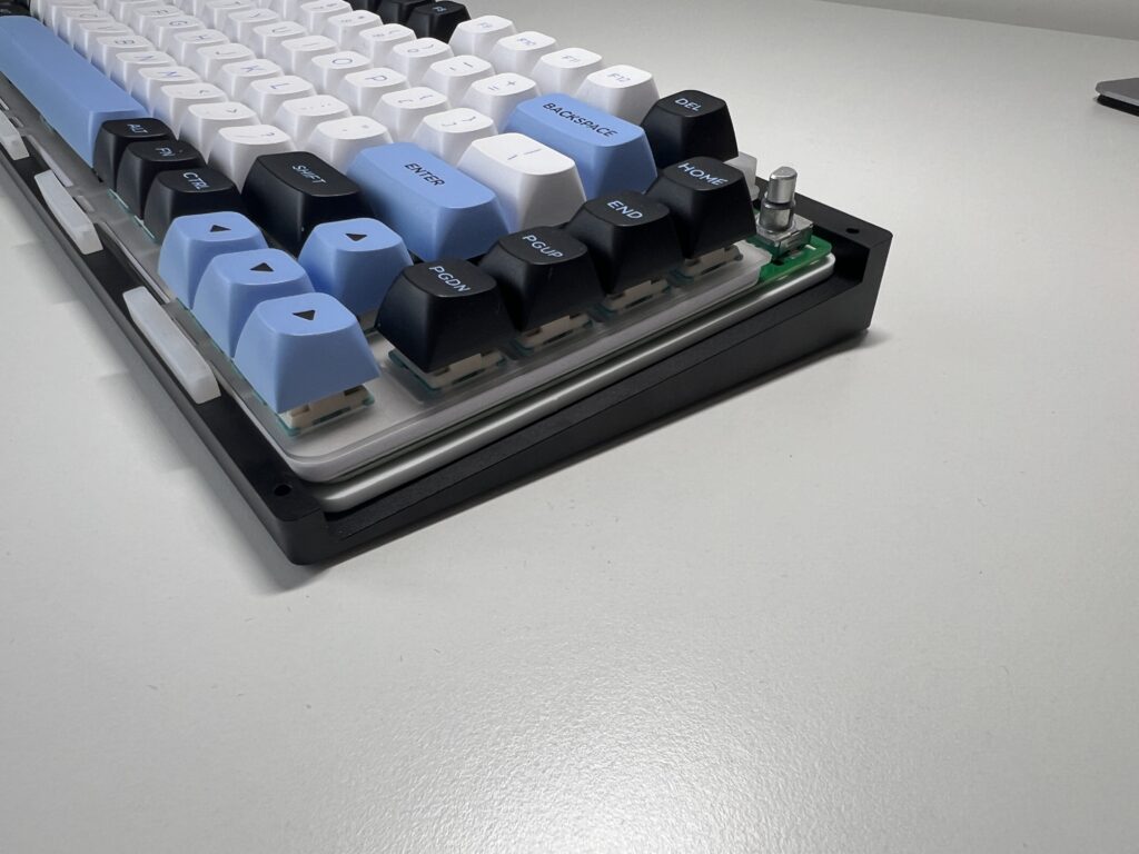 REDRAGON Uranus PRO K732 1