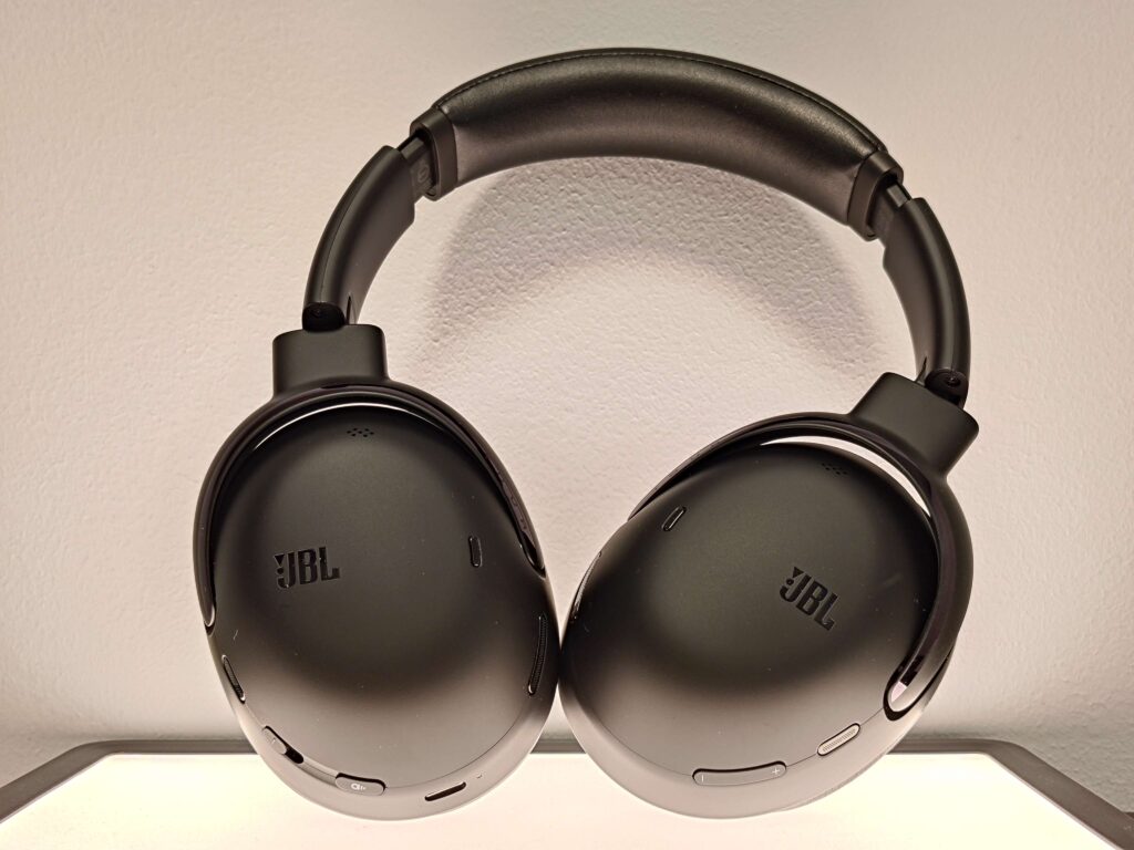 JBL Tour One M3