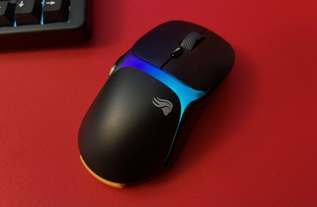Glorious Model O3