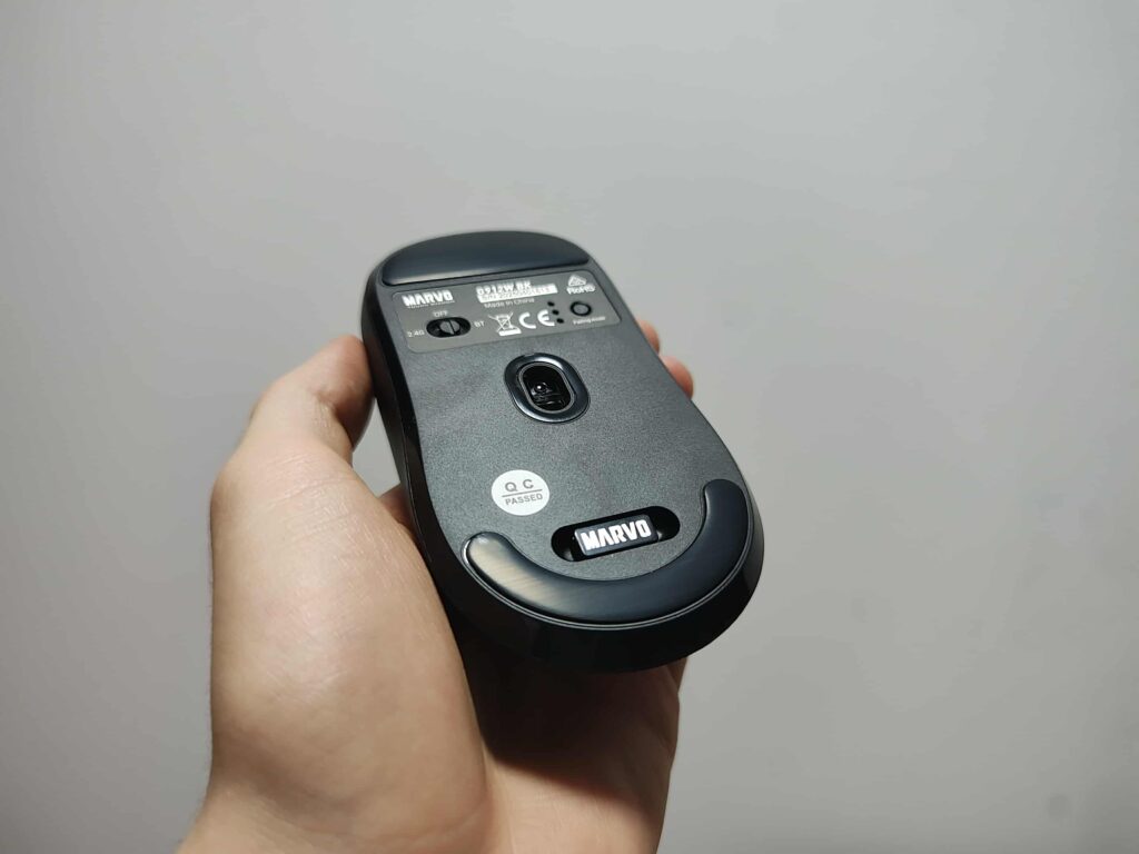 Marvo Niro 50 Black od spodu