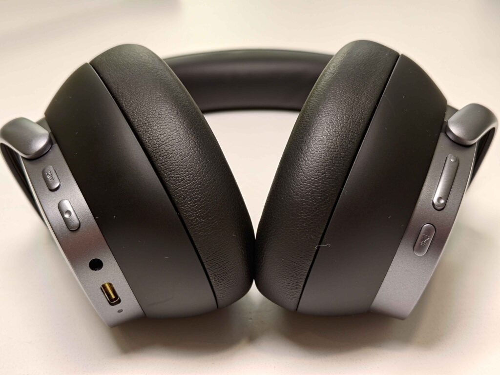 Baseus Inspire XH1 closeup