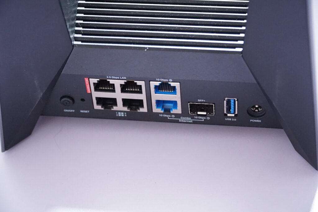 TP-Link Archer GE800