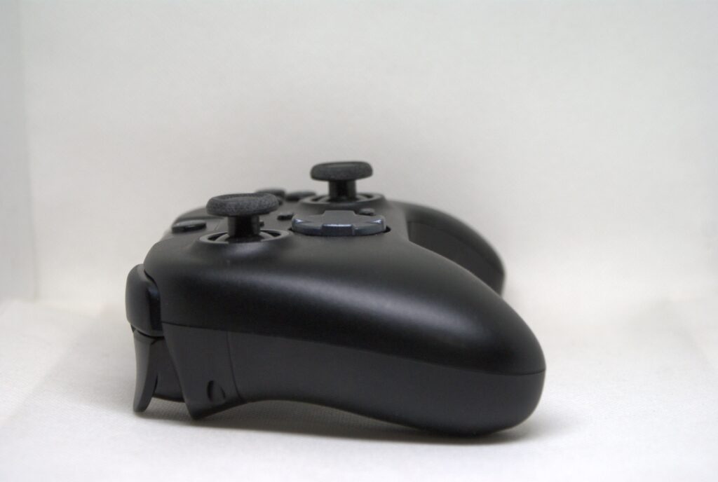X05Pro - bok