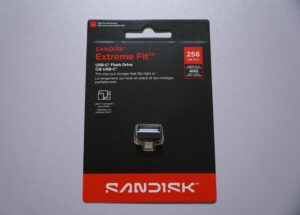 SANDISK Extreme Fit USB-C 256GB