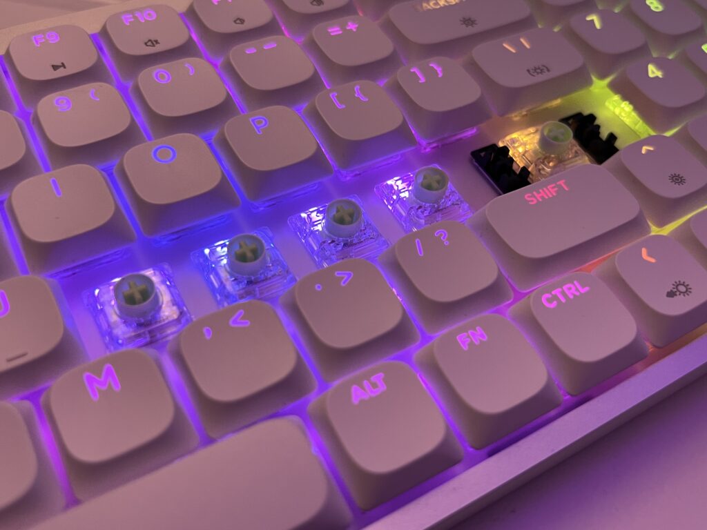 Luma Keycapy w klawie